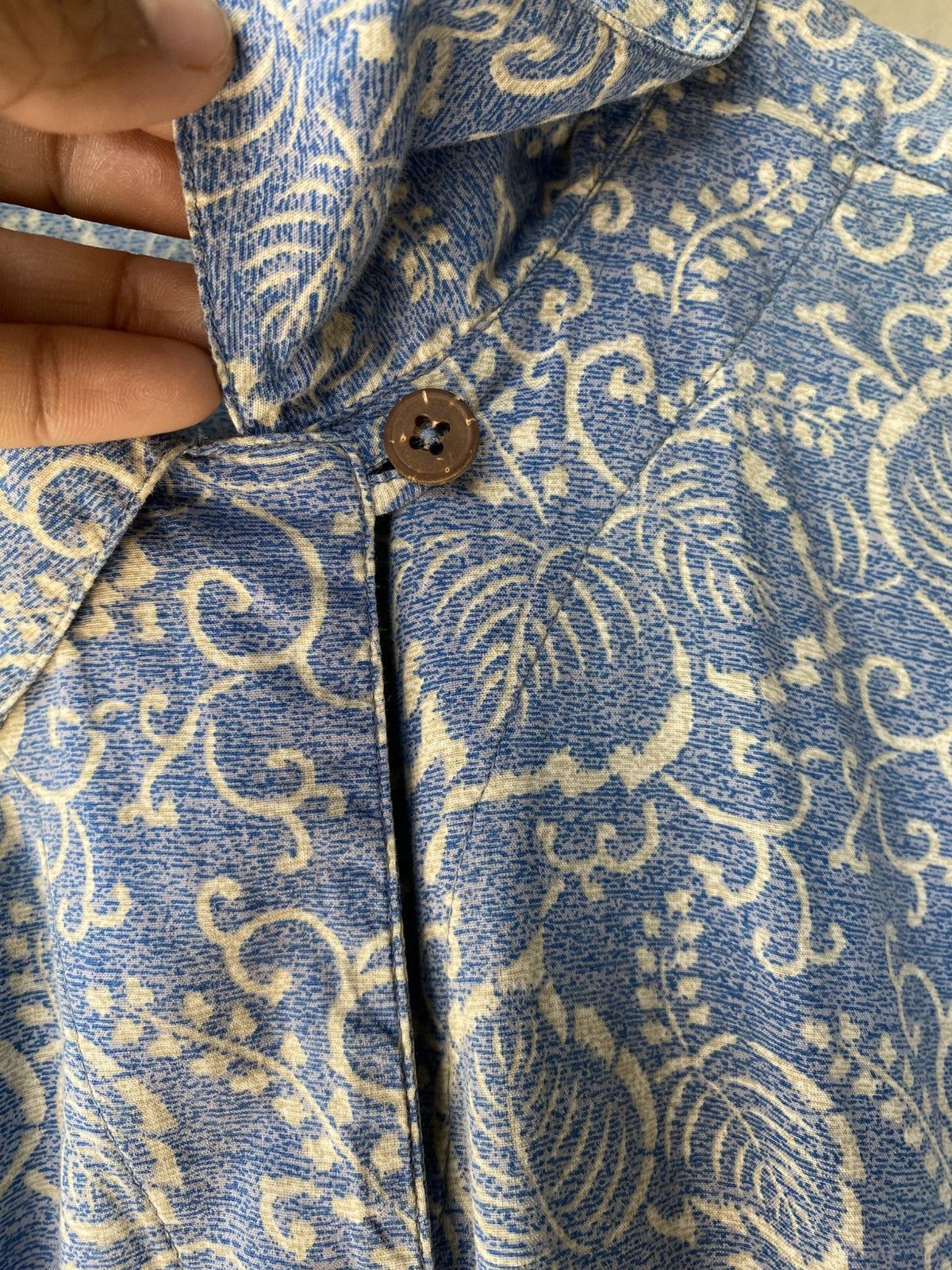 Patagonia Patagonian ORGANIC Blue Leaf Print Short-Sleeve Shirt Size ONE SIZE - 3 Thumbnail
