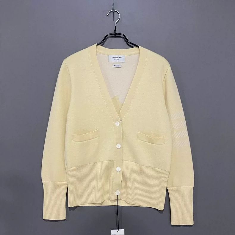 Thom Browne Thom Browne Light yellow dolphin cardigan Size S / US 4 / IT 40 - 1 Thumbnail