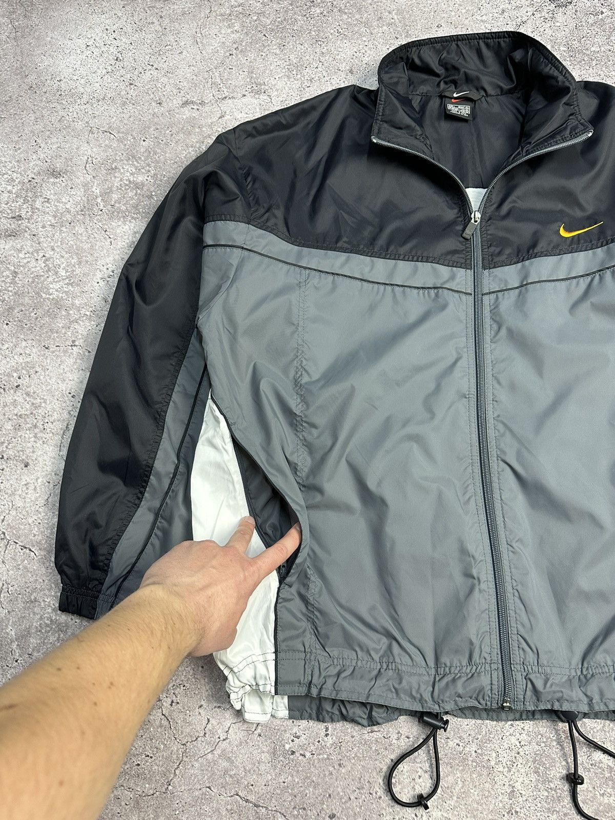 Nike × Vintage VINTAGE NIKE Y2K NYLON JACKET WINDBREAKER 90s DRILL Size US L / EU 52-54 / 3 - 5 Thumbnail