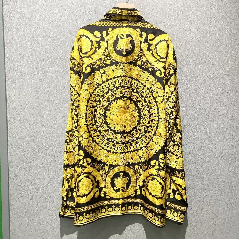 Versace Versace Baroque style full of printed silk shirts Size US S / EU 44-46 / 1 - 2 Thumbnail