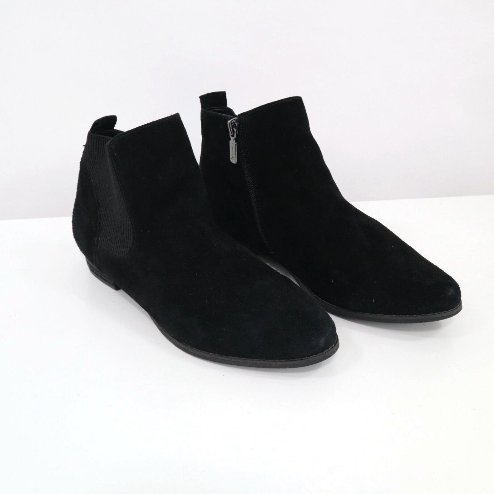 image of Vintage Blondo Ankle Booties Flats Womens 9.5M Black Suede Leather Waterproof Zipper in White