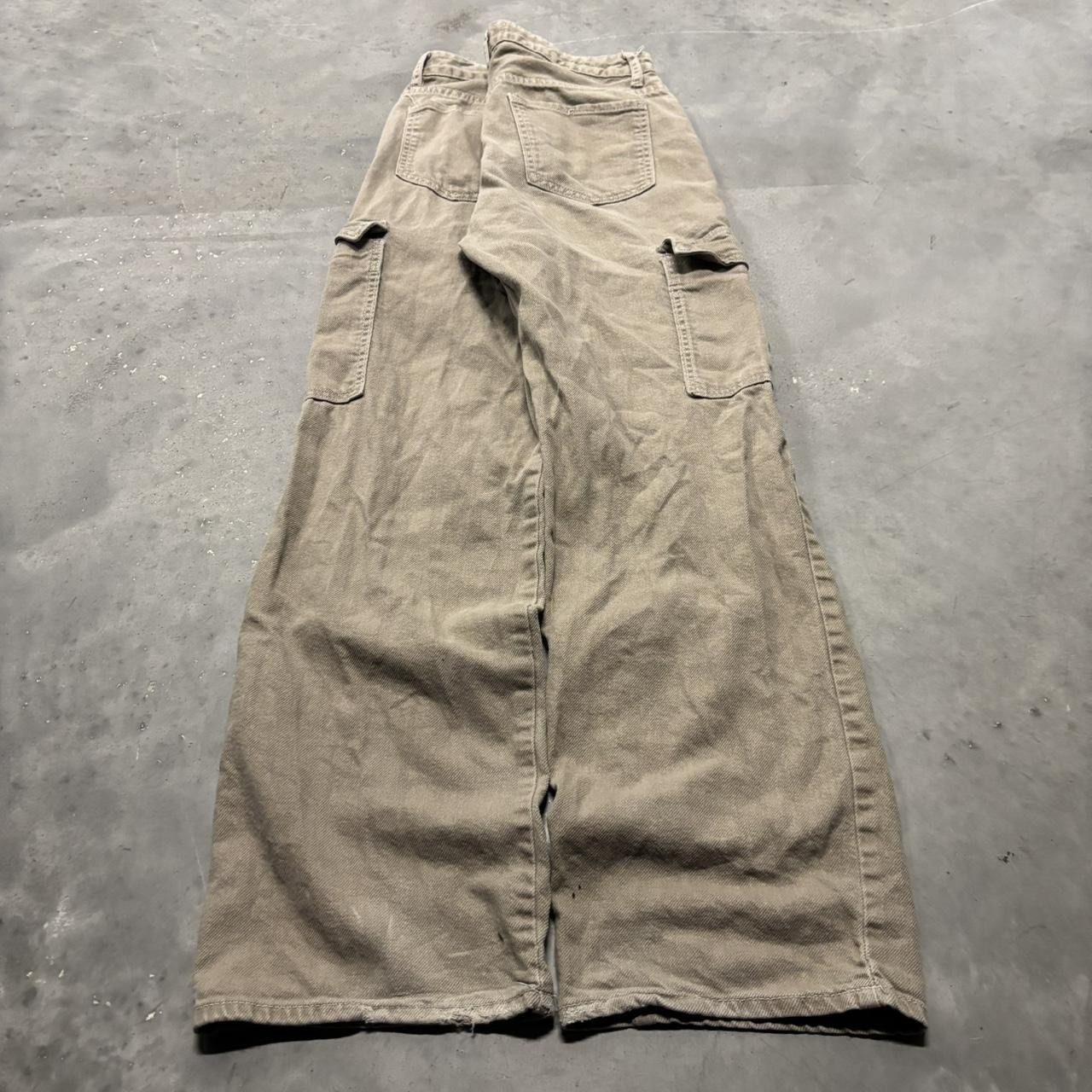 Japanese Brand × Vintage Crazy Vintage Y2K/2000s Cream Tan Skater Streetwear Cargo Pants! Size US 29 - 4 Thumbnail