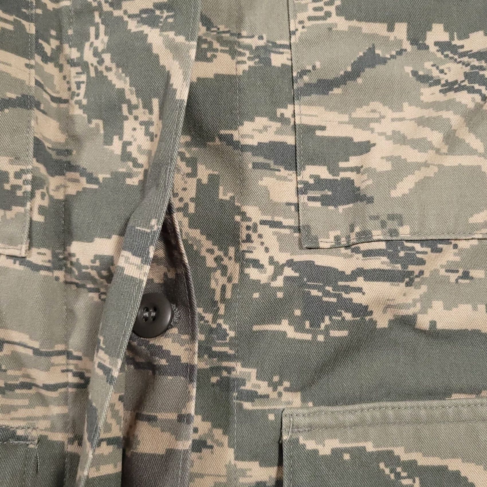 Vintage VINTAGE US Air Force Utility Coat Camouflage Women's 14 Regular Patches Button Up Heavy Size XL / US 12-14 / IT 48-50 - 7 Thumbnail