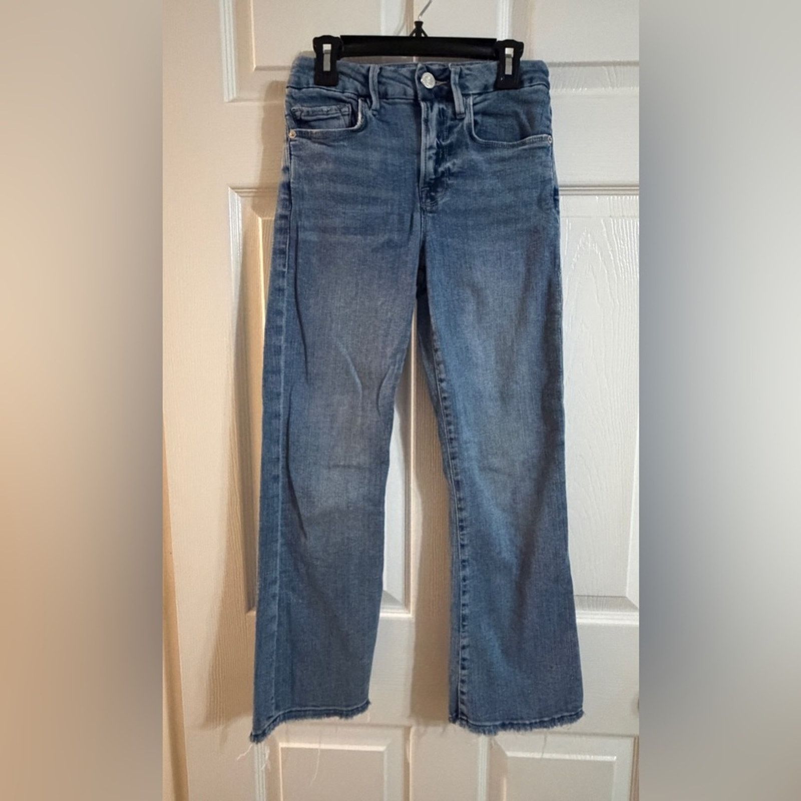 Frame FRAME Le Crop Mini Boot Jeans 26 Raw Hem Cropped Bootcut Size 26" / US 2 / IT 38 - 1 Thumbnail