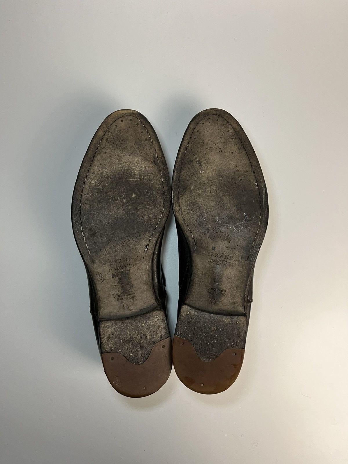 Alexander McQueen Alexander McQueen Burnished Espresso Leather Cap-Toe Oxfords Size US 10 / EU 43 - 18 Thumbnail