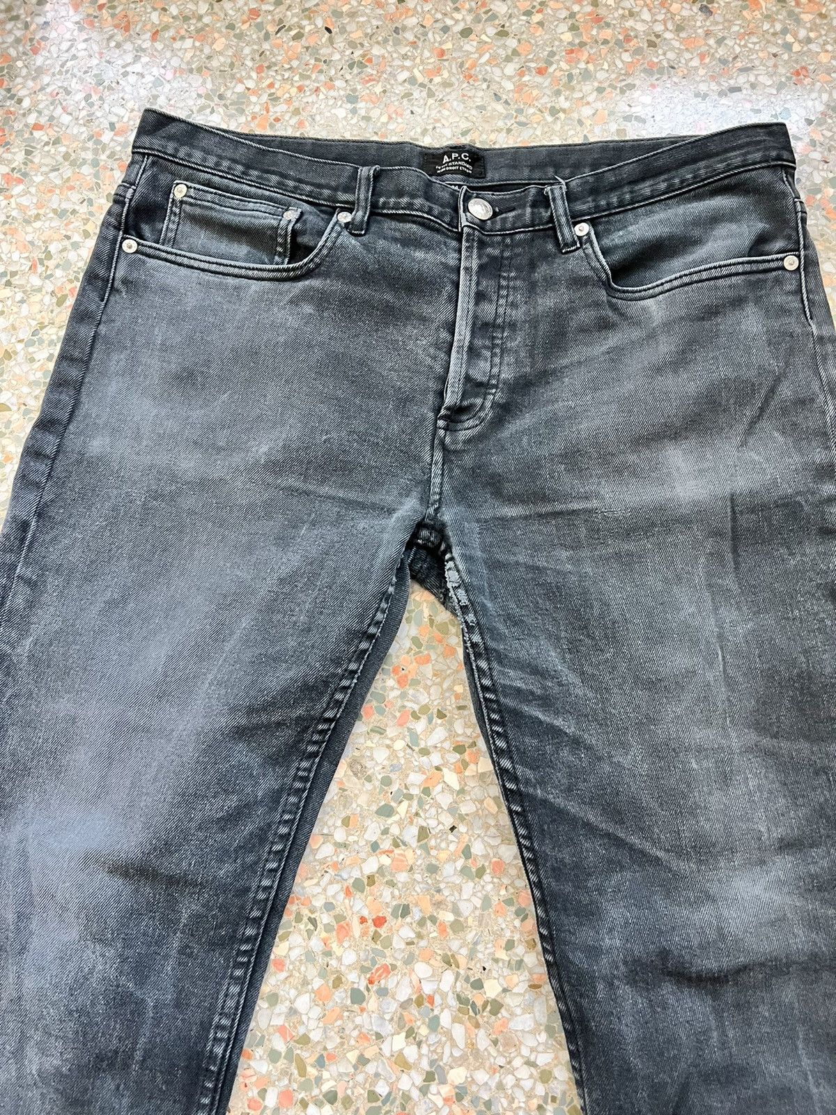 A.P.C. APC Black Super Worn Petit Standard Size US 34 / EU 50 - 1 Thumbnail