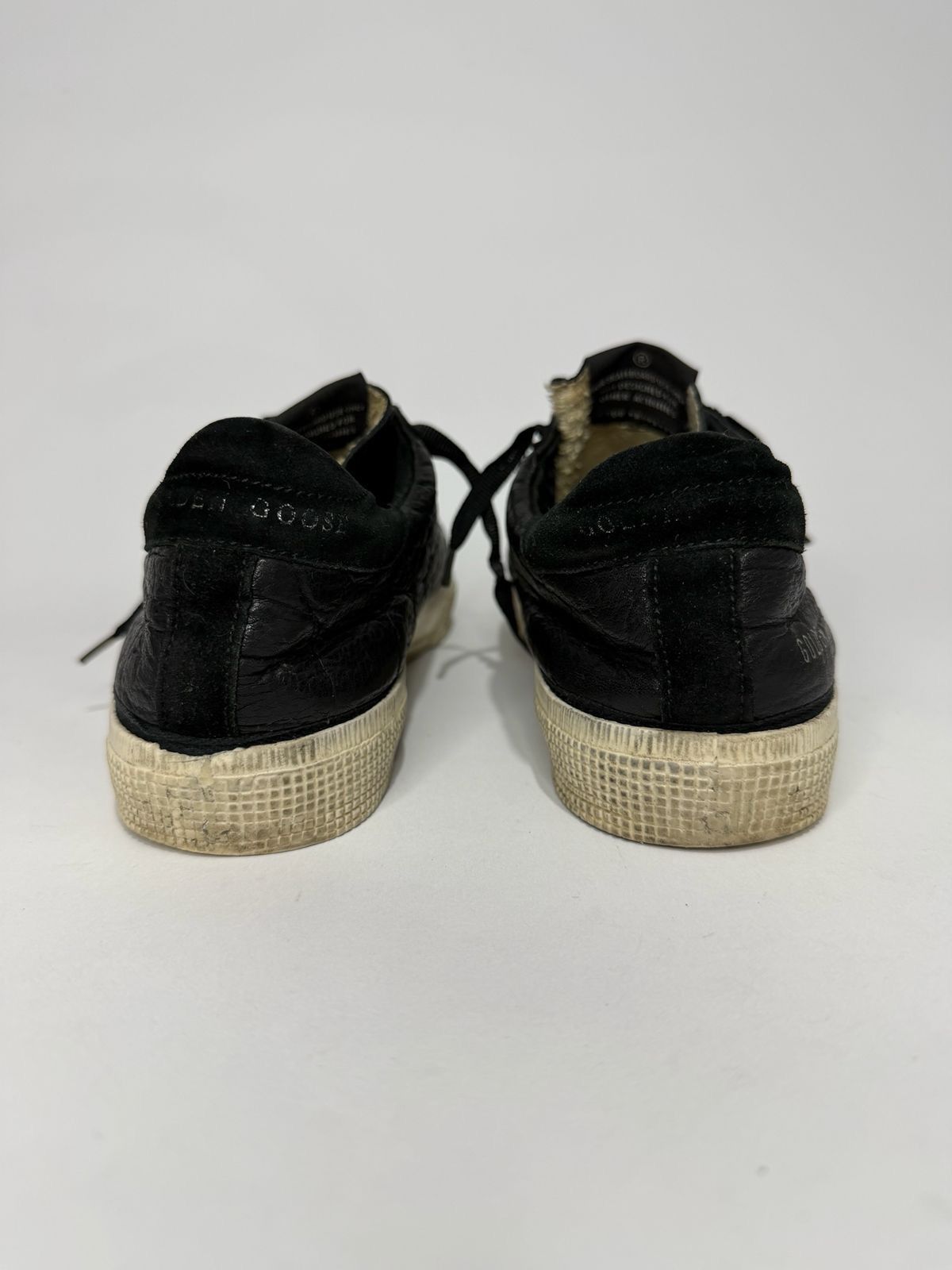 Golden Goose GOLDEN GOOSE BLACK LEATHER SNEAKERS EU 40 Size US 10 / IT 40 - 3 Thumbnail