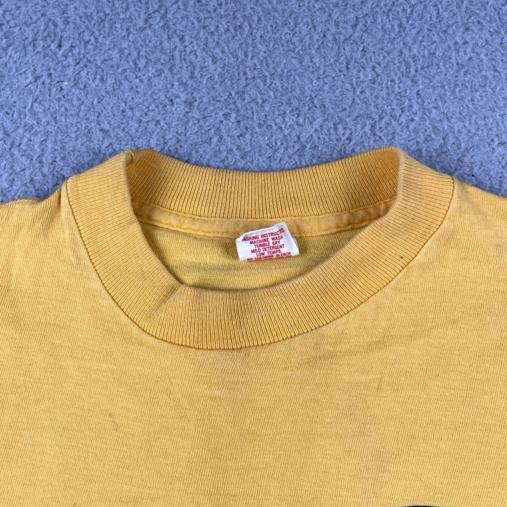 Vintage VINTAGE Collegiate Pacific Maryland Baltimore County Recreation & Parks Tank Top Shirt Men M Yellow 90s Outdoor Urban City Virginia Size US M / EU 48-50 / 2 - 6 Thumbnail