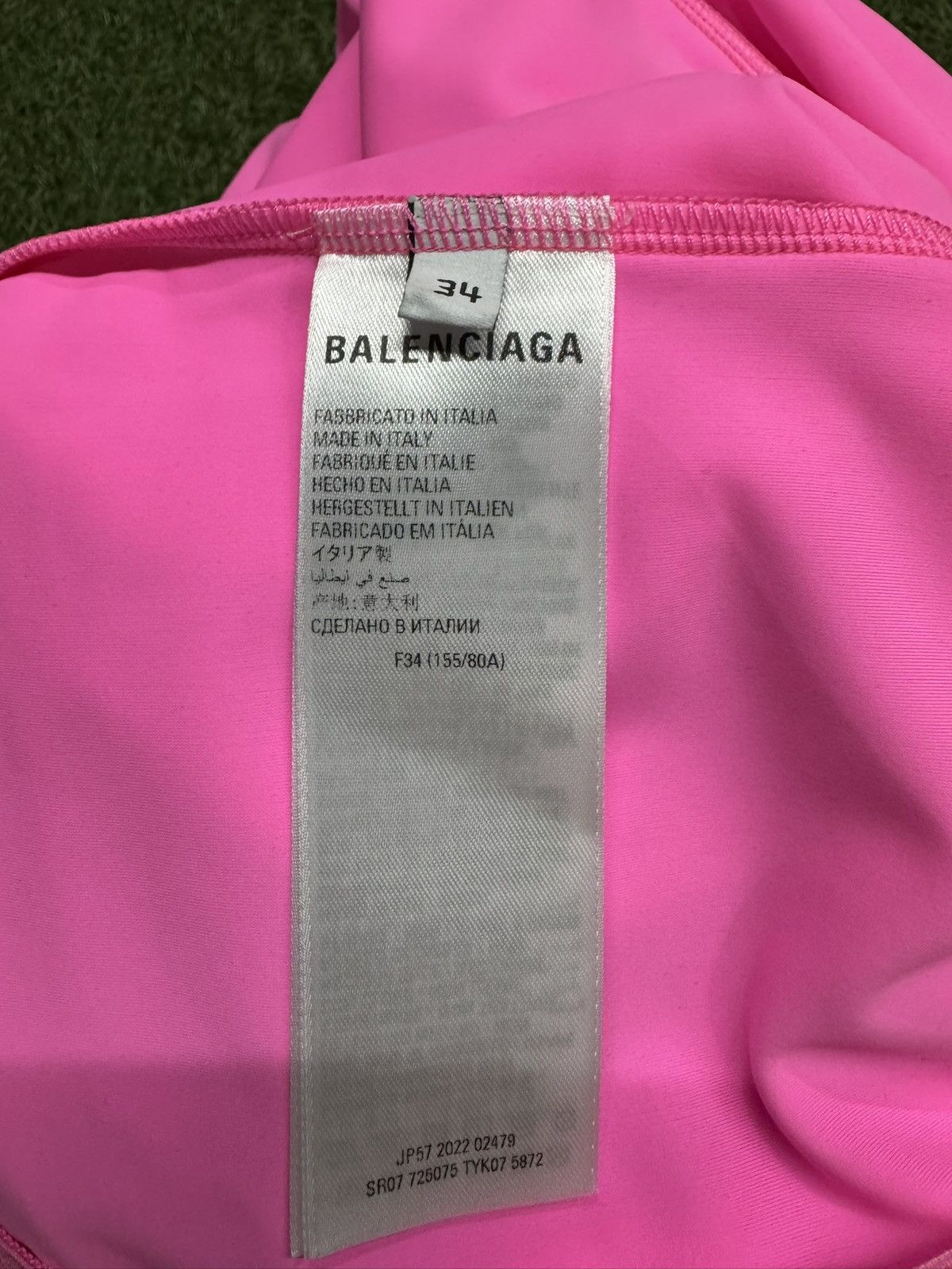 Balenciaga Balenciaga X Adidas Mockneck Minidress Size XXS / US 00 / IT 34 - 4 Thumbnail