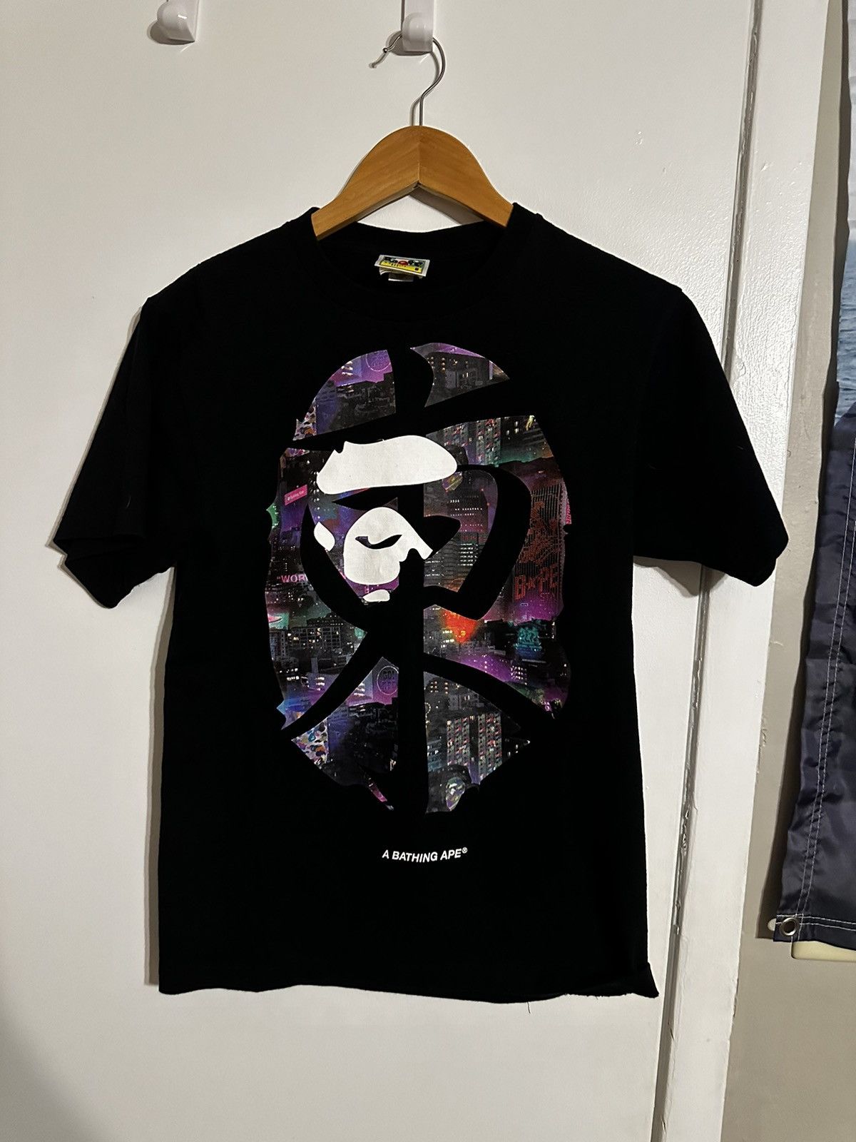 トップス A BATHING APE MEN NEON TOKYO TEE size L NEON TOKYO TEE | bape.com