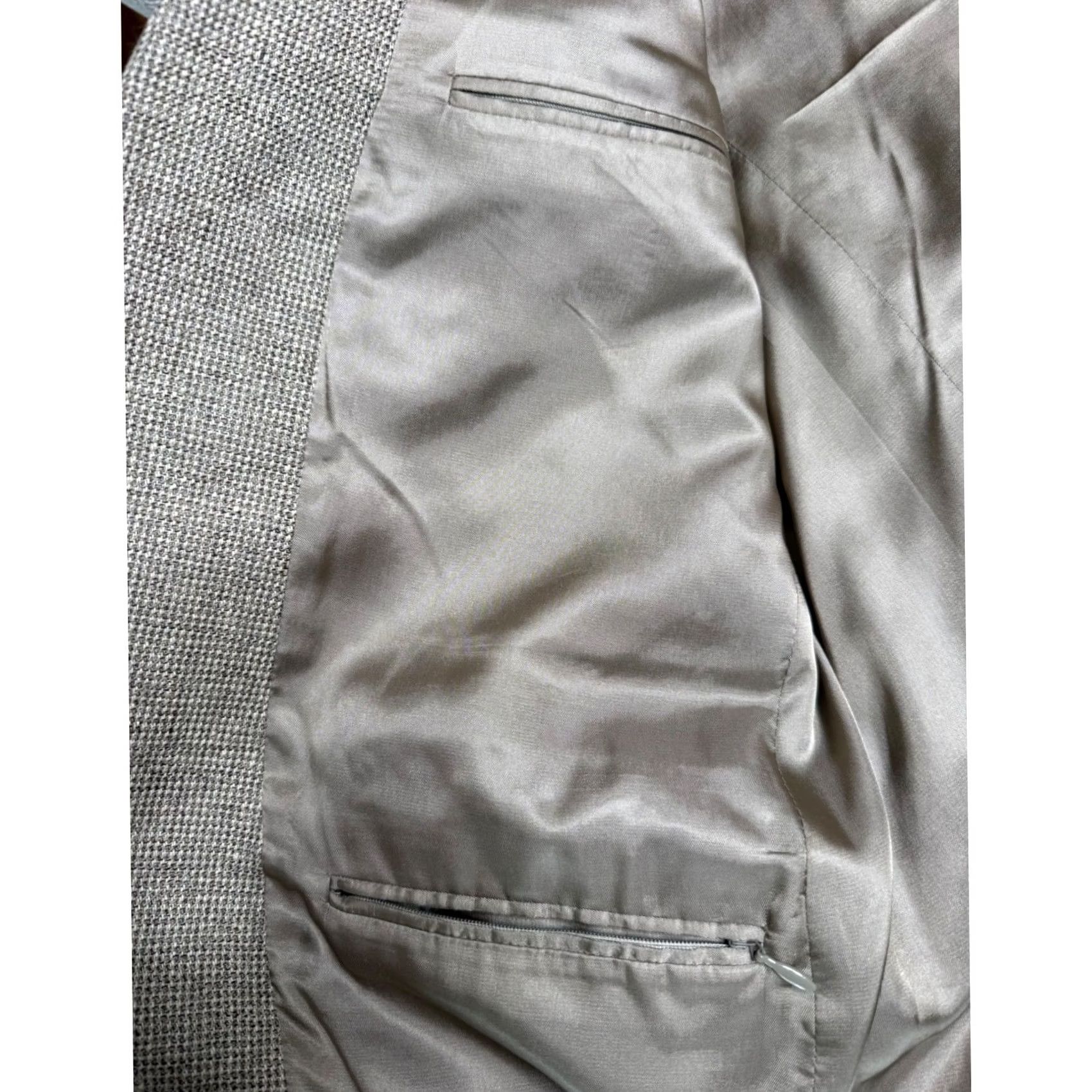 Vintage L.L.Bean Blazer Sport Coat Men's 42R Silk Wool Blend Herringbone Neutral Size 42R - 7 Thumbnail