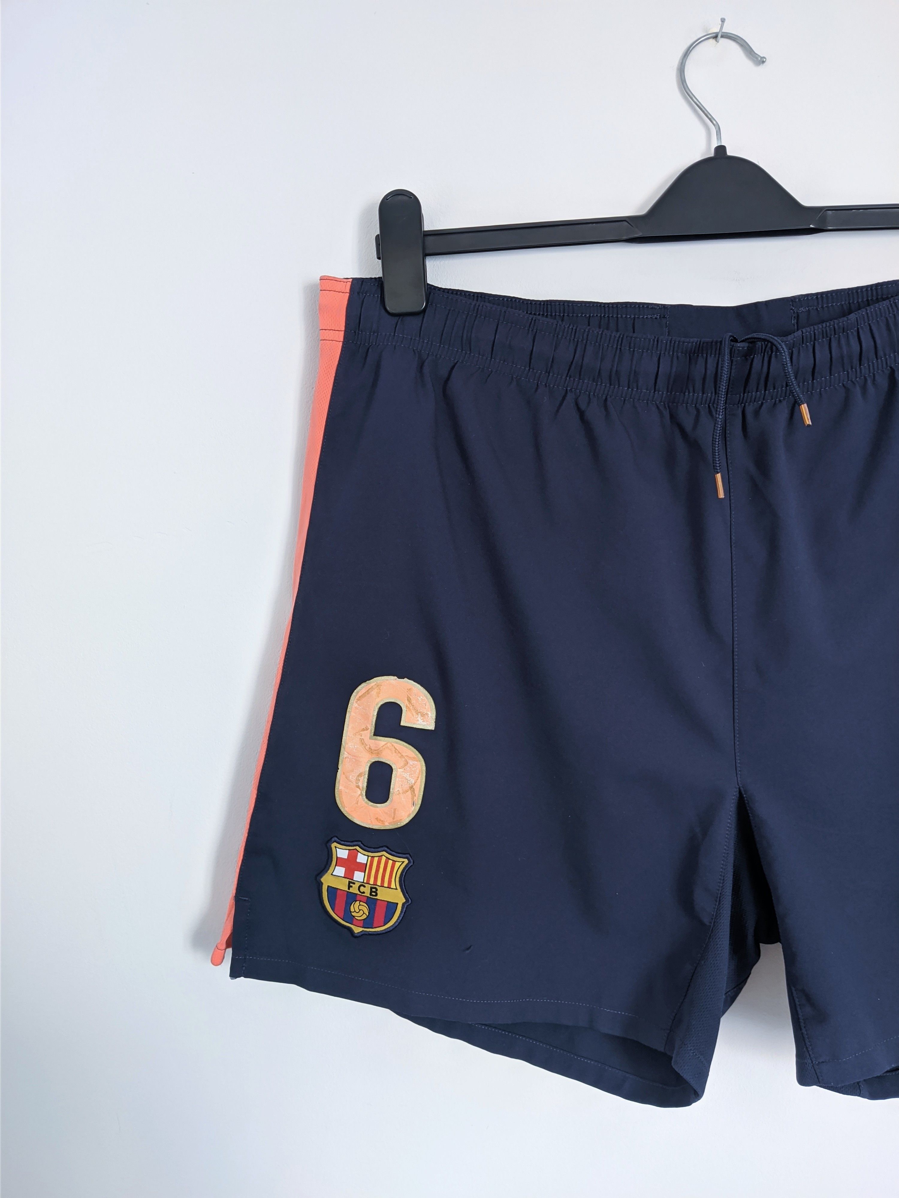 Nike FC Barcelona shorts nike xavi 6 Size US 34 / EU 50 - 10 Thumbnail