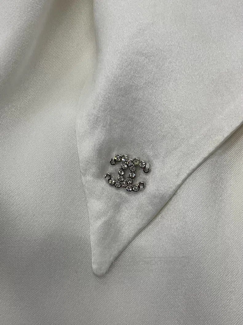 Chanel Chanel 24S white silk satin bow tie off-the-shoulder short Size XXS / US 00 / IT 34 - 2 Thumbnail
