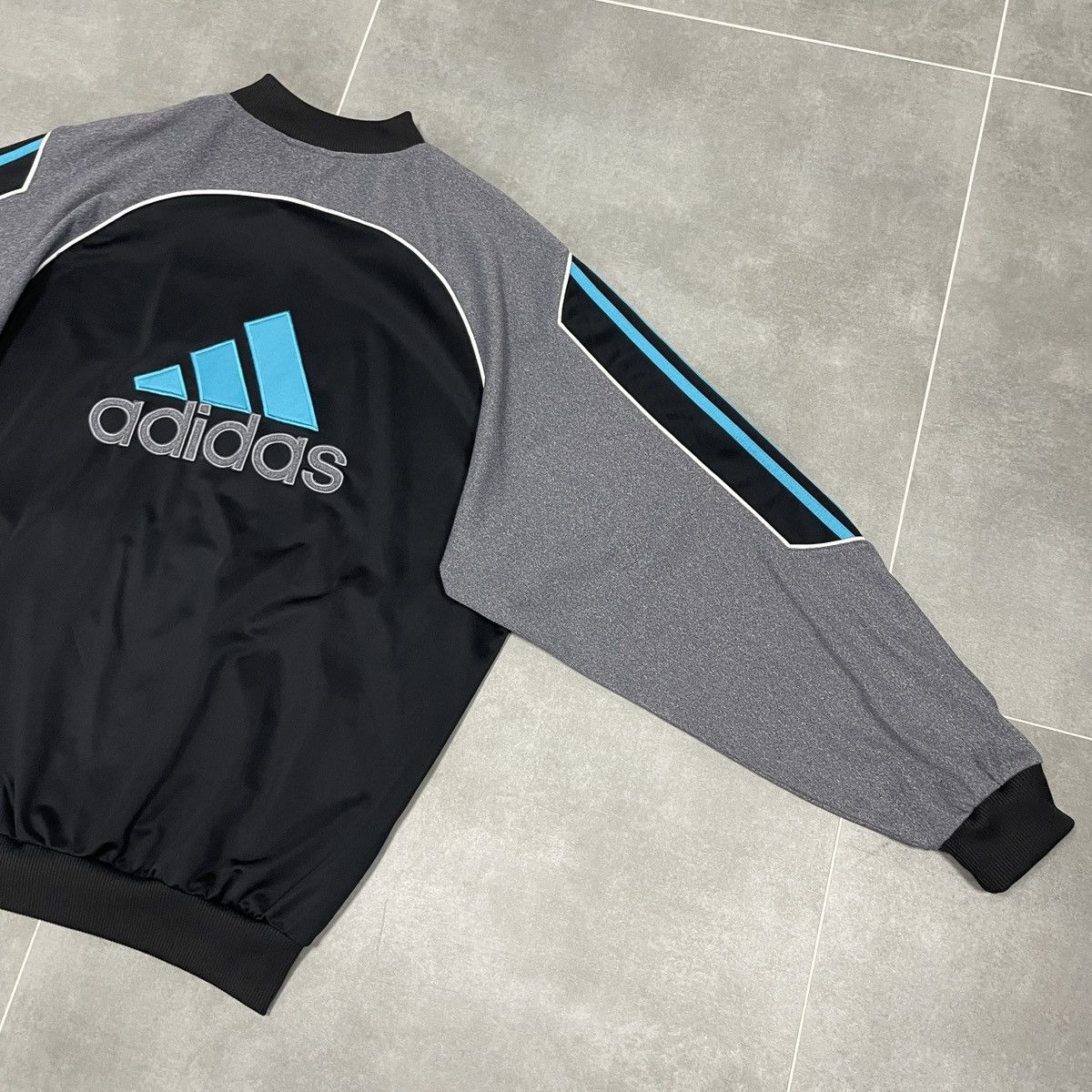 Adidas × Vintage Vintage Adidas Track Jacket Size L Size US L / EU 52-54 / 3 - 20 Thumbnail