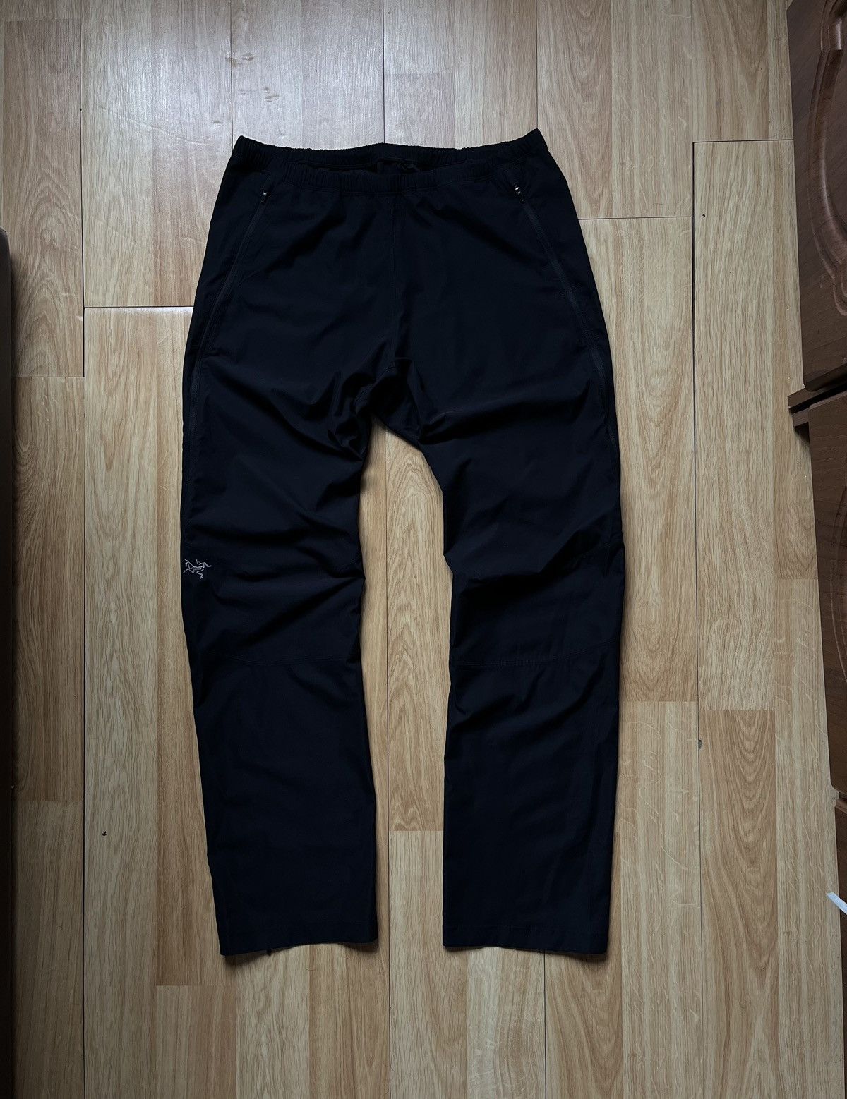 Arc'teryx Arcteryx full zip pants Size US 32 / EU 48 - 1 Thumbnail