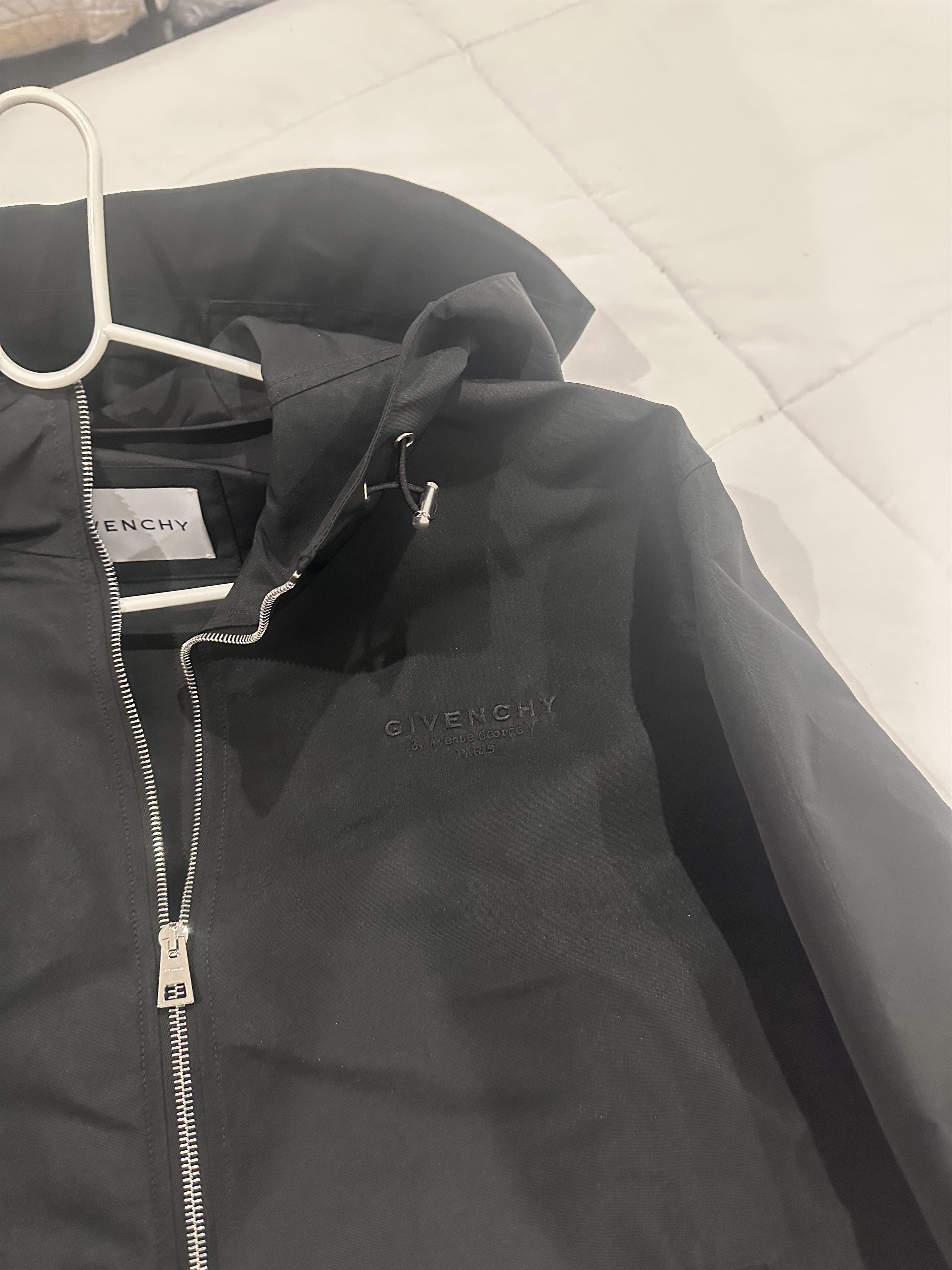 Givenchy Windbreaker Jacket with Stamp Print Size US L / EU 52-54 / 3 - 5 Thumbnail