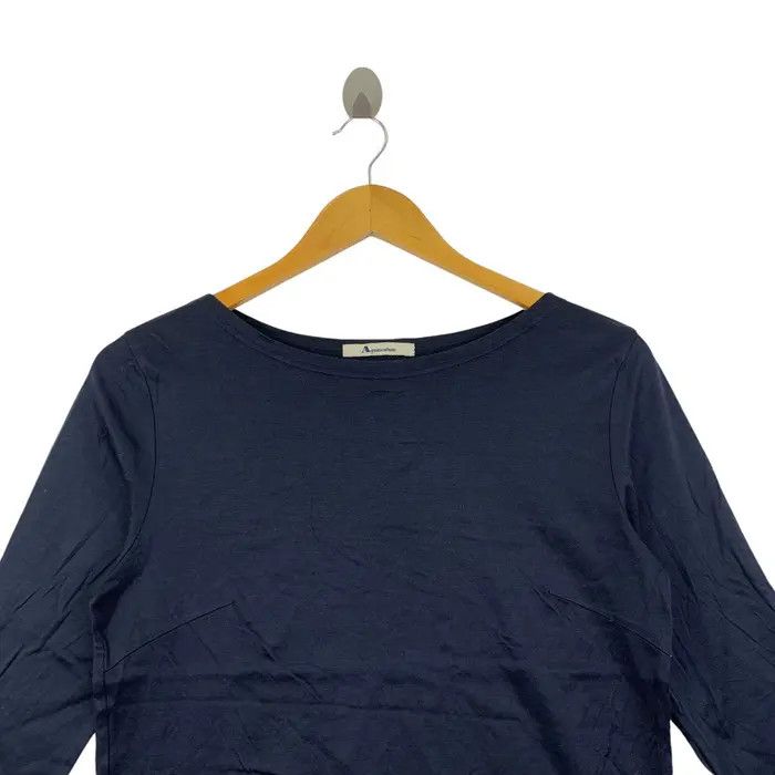 Aquascutum Vintage AQUASCUTUM LONDON Minimalist Design Tee Shirt Size S / US 4 / IT 40 - 2 Thumbnail
