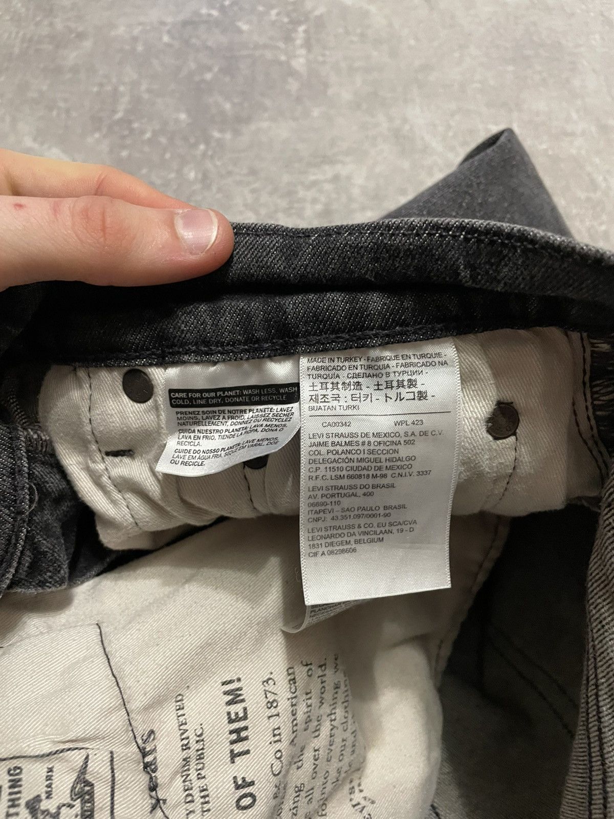 Levi's × Levi's Vintage Clothing Vintage Levis 502 Black Denim Jeans Shorts Size 30 Size US 30 / EU 46 - 10 Thumbnail