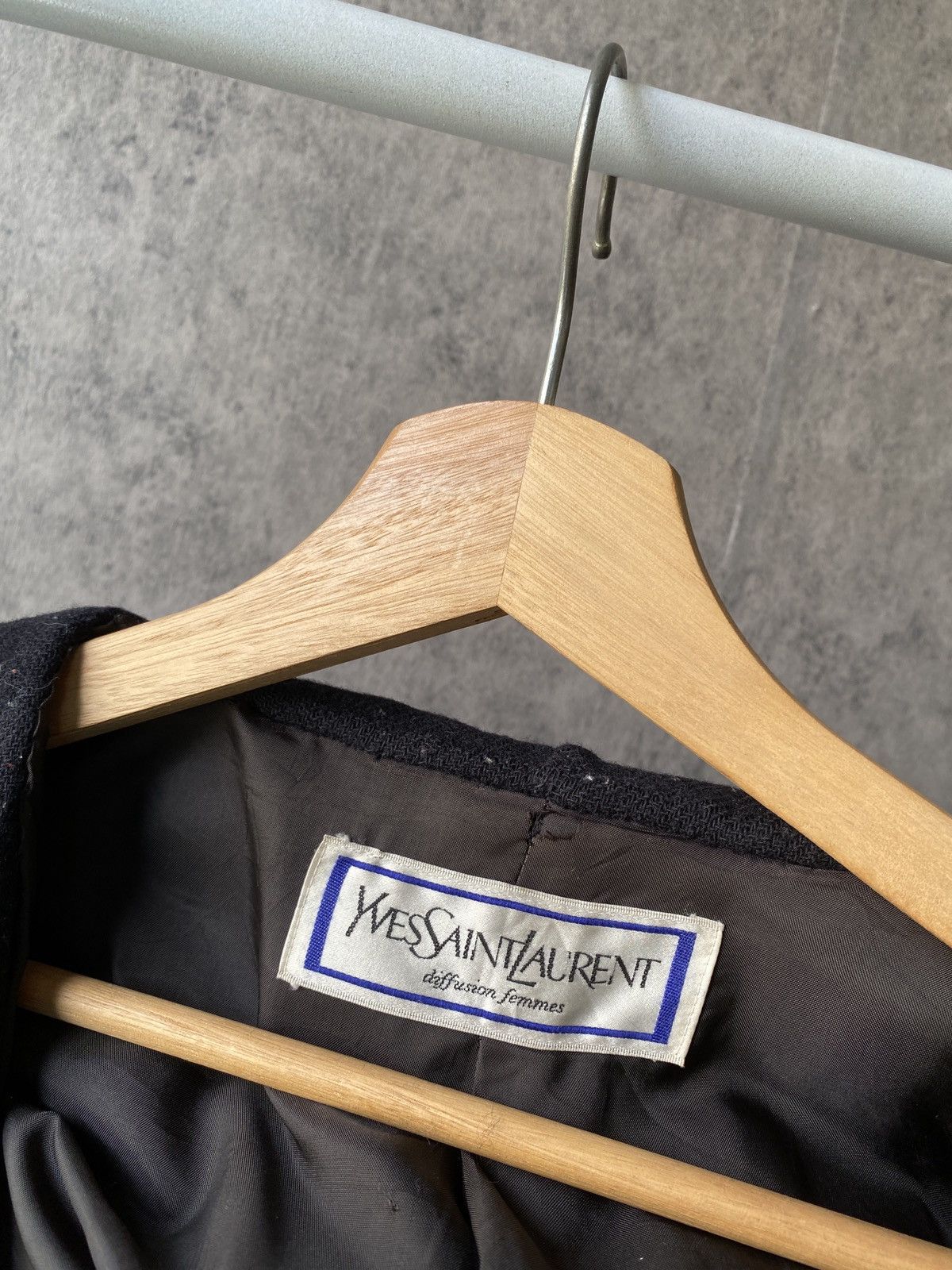 Yves Saint Laurent Vintage 90s Yves Saint Laurent Cloak Cape Wool Jacket Size XXL / US 16-18 / IT 52-54 - 11 Thumbnail