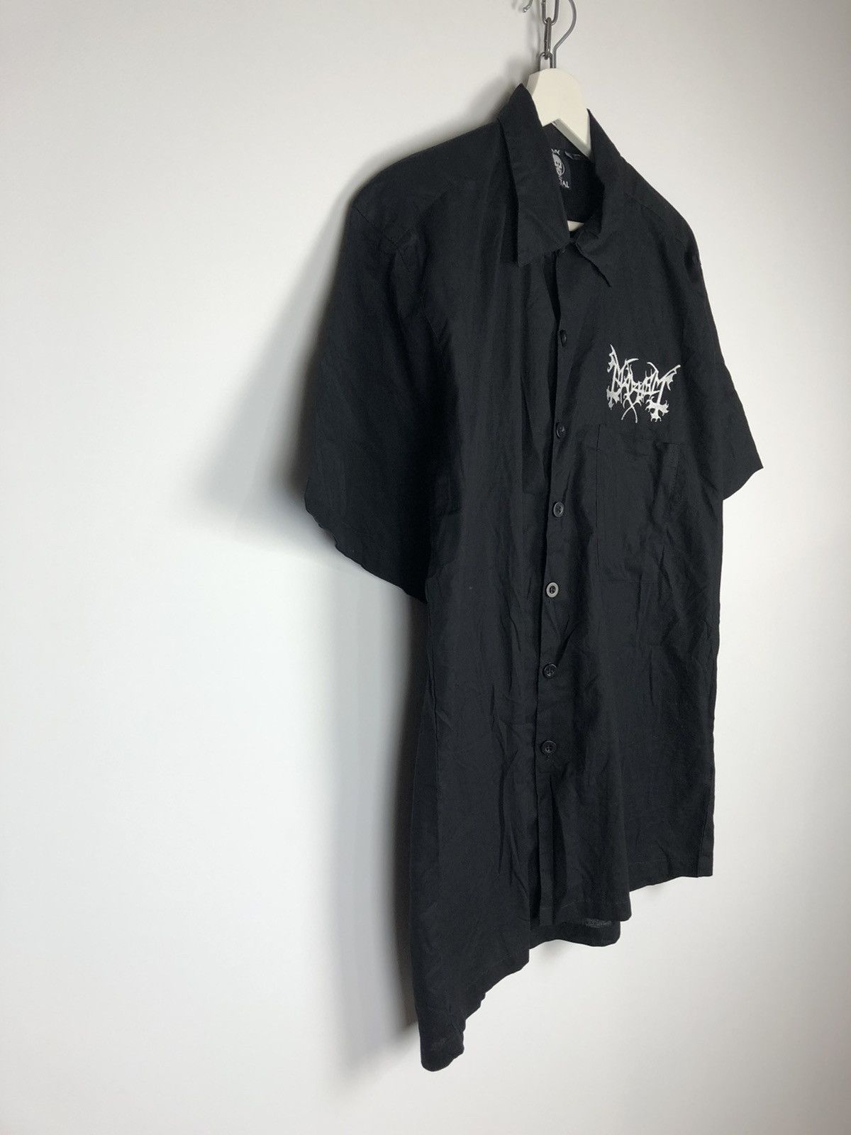 Band Tees Heavy Metal Shirt Vintage Emvroidered Black Rock size L Size US L / EU 52-54 / 3 - 5 Thumbnail