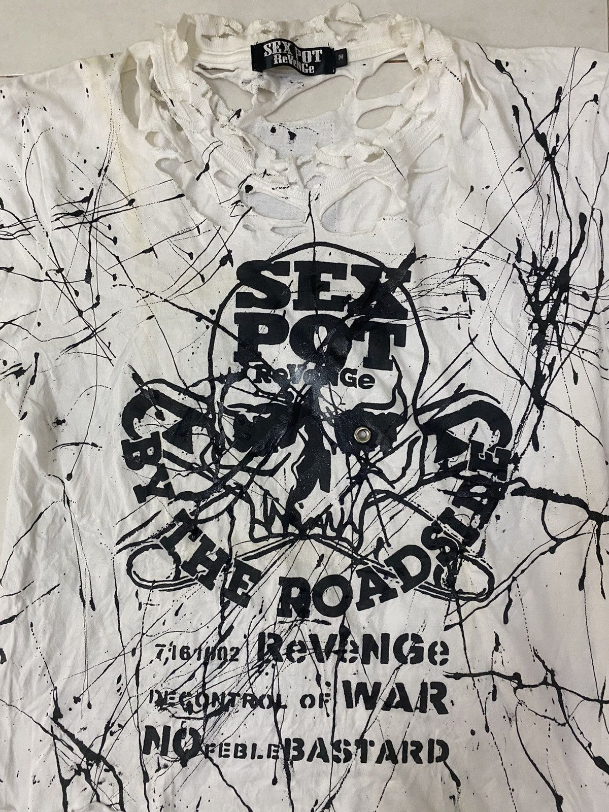 Sex Pot ReVeNGe Sex Pot Revenge Punk Distressed Style Tee Size US M / EU 48-50 / 2 - 4 Thumbnail