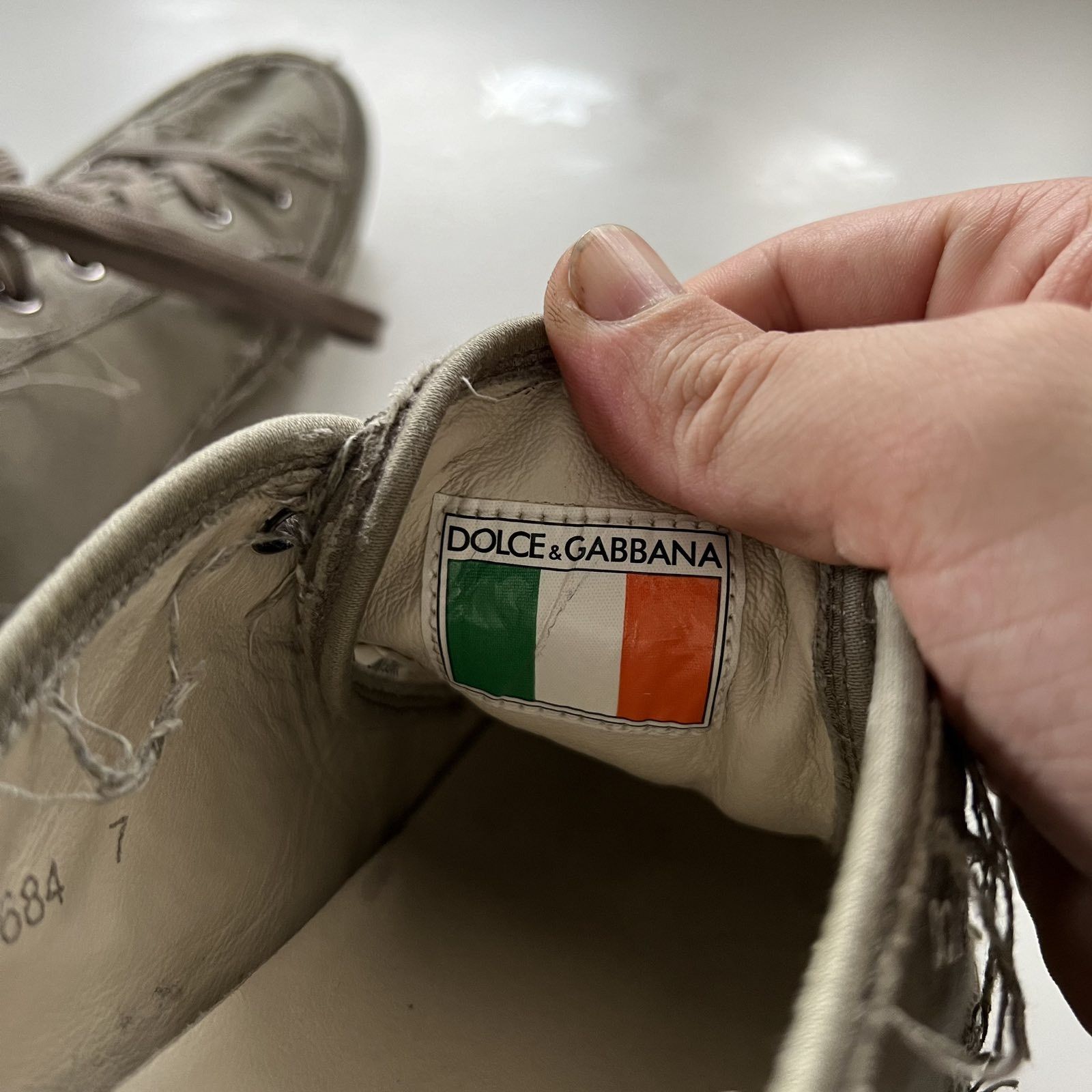 distressed Dolce & Gabbana sneakers luxury vintage Sz 7