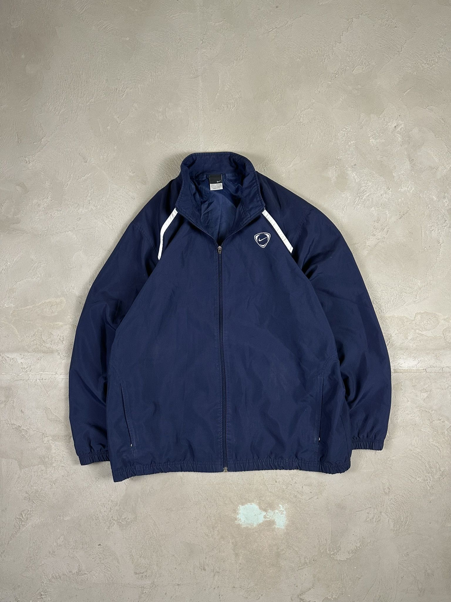 Nike 00s Vintage Nike Tracksuit Zip Boxy Nylon Jacket Size US L / EU 52-54 / 3 - 1 Thumbnail