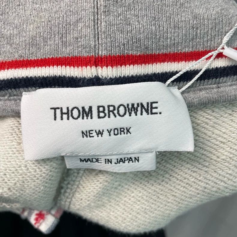 Thom Browne Thom Browne size0 Gray four stripe jeans Size US 26 / EU 42 - 5 Thumbnail