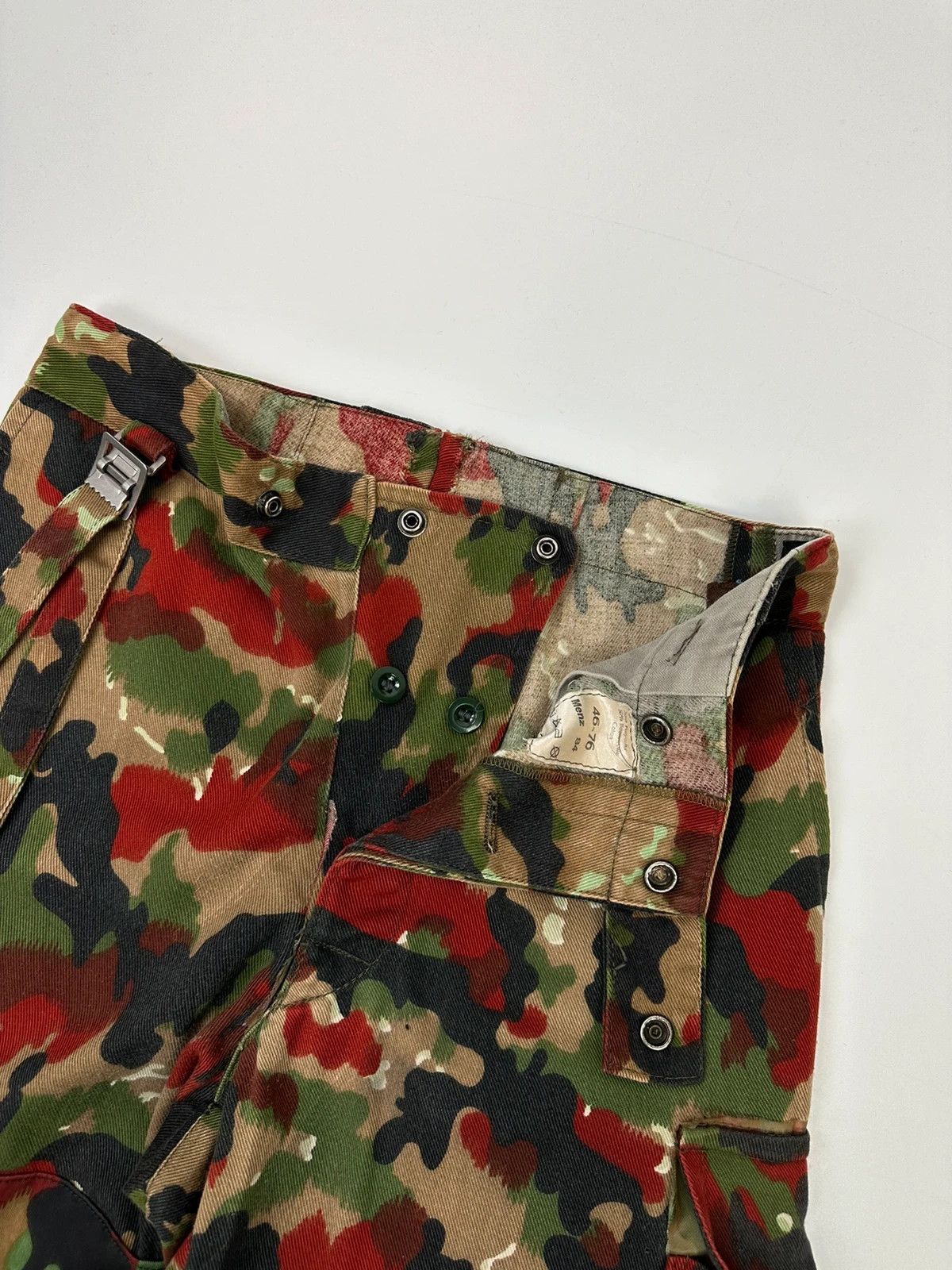 Dolce & Gabbana Dolce & Gabbana 90’s Sample Military Camo Cargo Pants Size US 31 - 3 Thumbnail