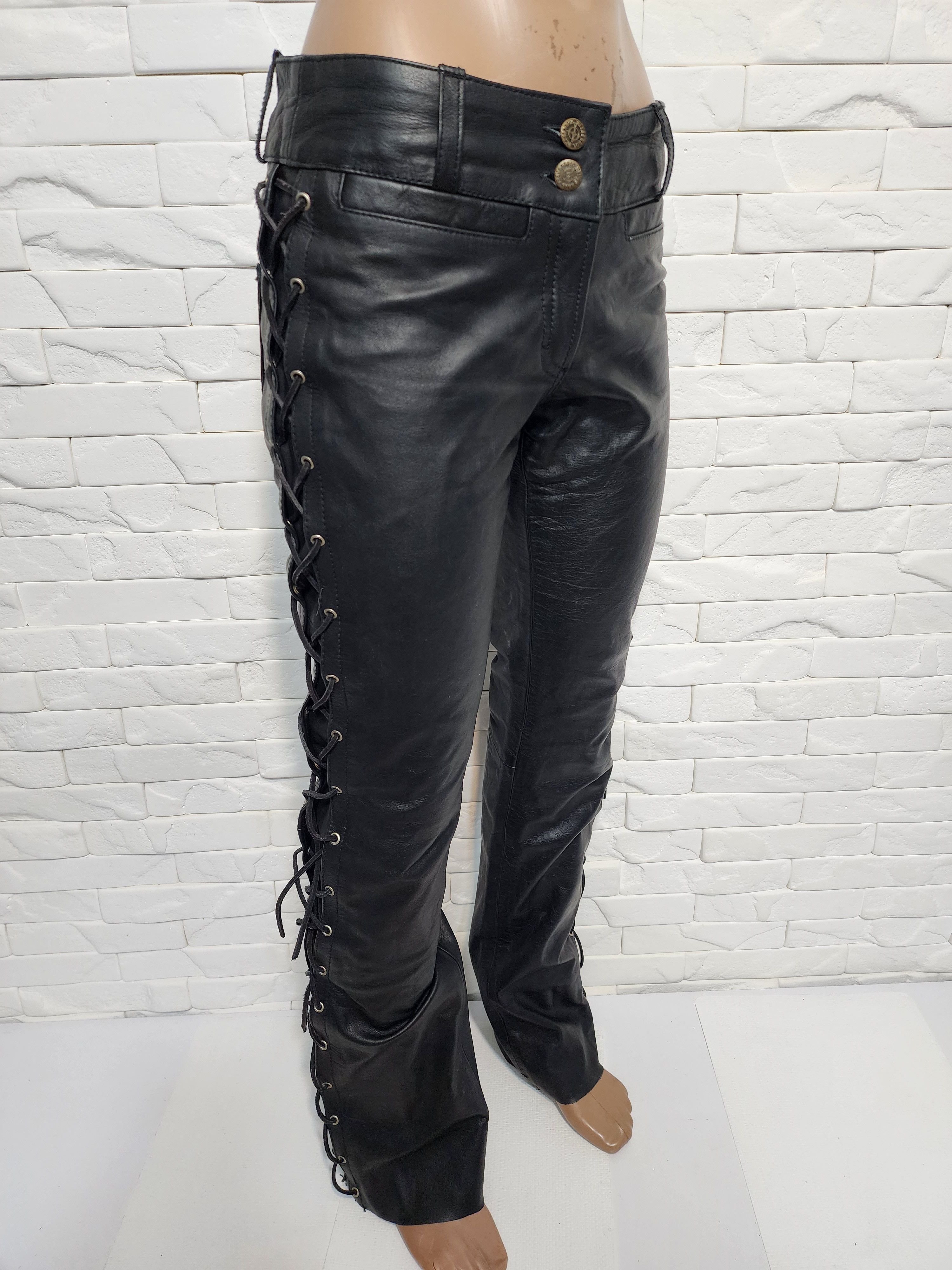 Genuine Leather Women's black leather pants. Size 30" / US 8 / IT 44 - 3 Thumbnail