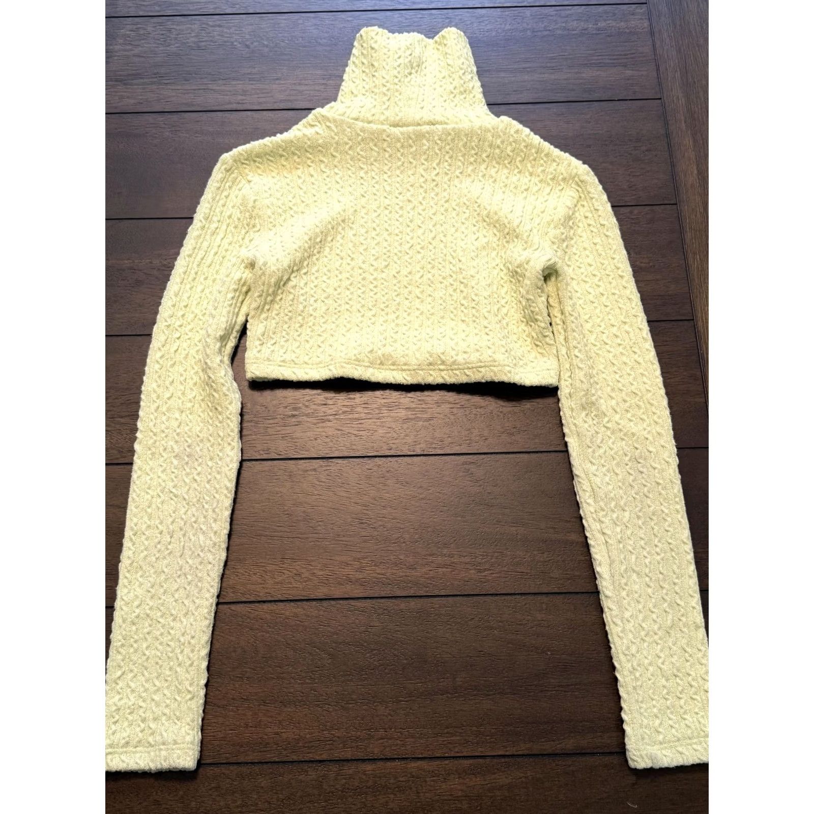 Bershka Bershka Sweater Womens XS Yellow Cropped Turtleneck Cable Knit Long Sleeve Size XS / US 0-2 / IT 36-38 - 6 Thumbnail