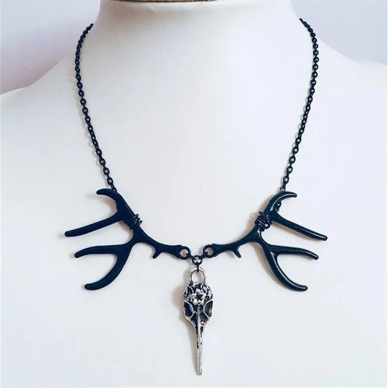 Vintage Retro Goth Skull Bird Necklace Size ONE SIZE - 1 Thumbnail