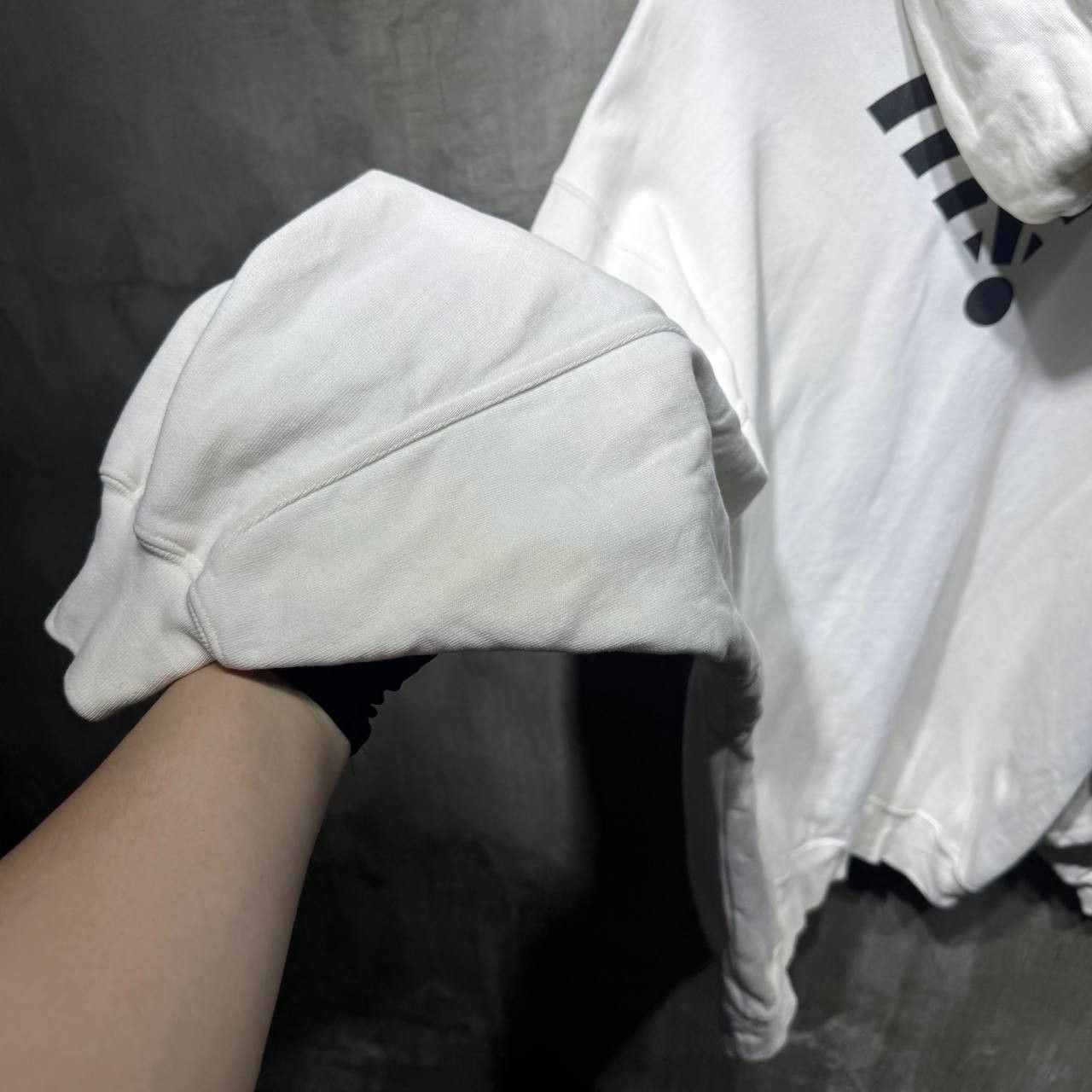 Balenciaga Balenciaga Wi-Fi Hoodie Size US L / EU 52-54 / 3 - 12 Thumbnail