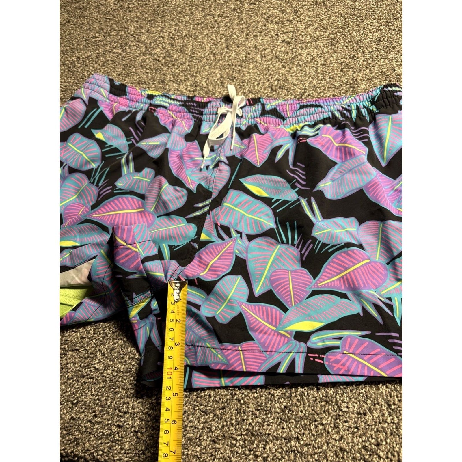 Chubbies Chubbies Shorts Mens 3XL Floral 4” Inseam Lined Drawstring Beach Tropical Size US 39 - 5 Thumbnail