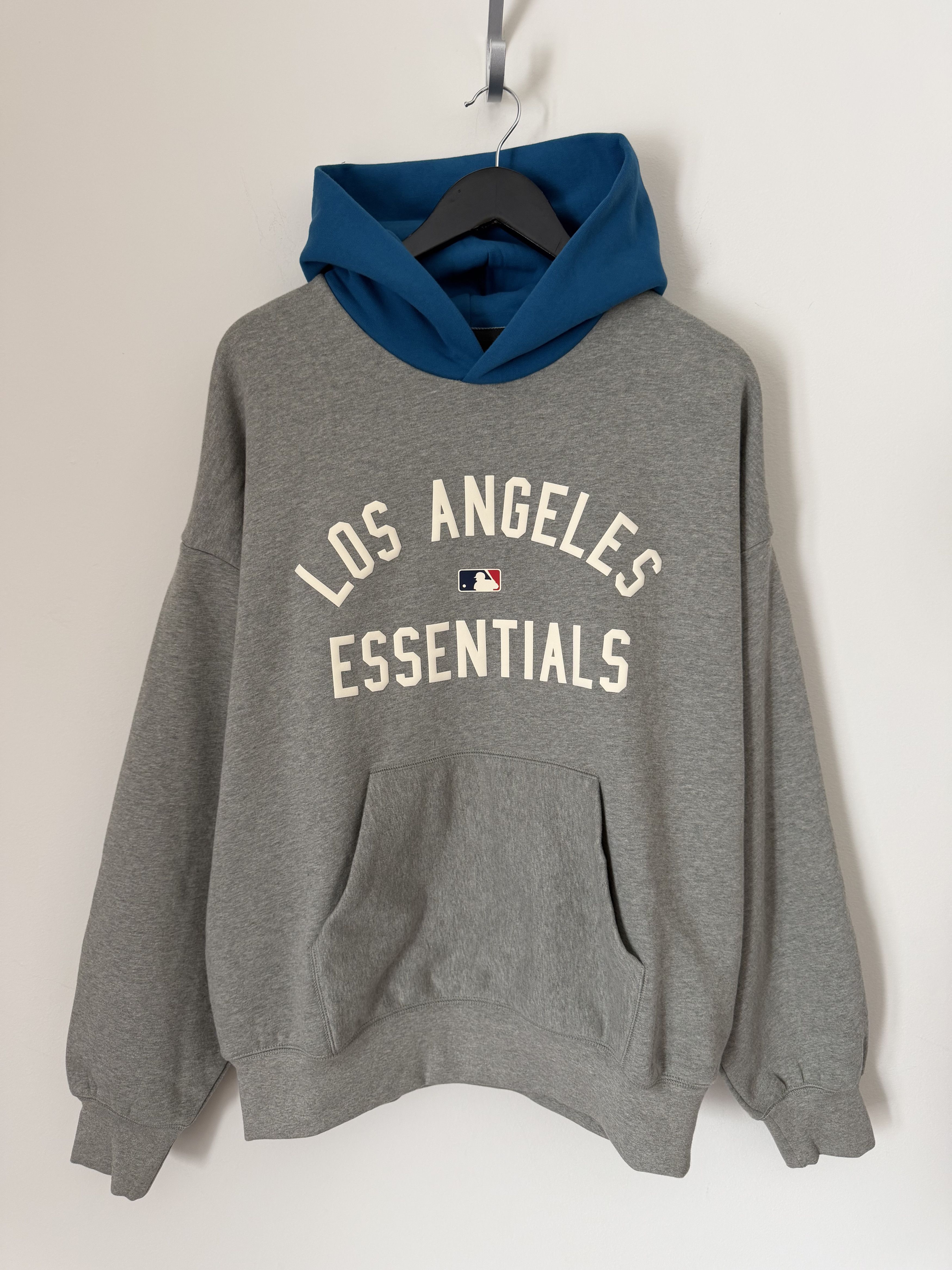 Fear of God Fear of God Essentials Los Angeles Dodgers Hoodie in Gray Size US M / EU 48-50 / 2 - 1 Thumbnail