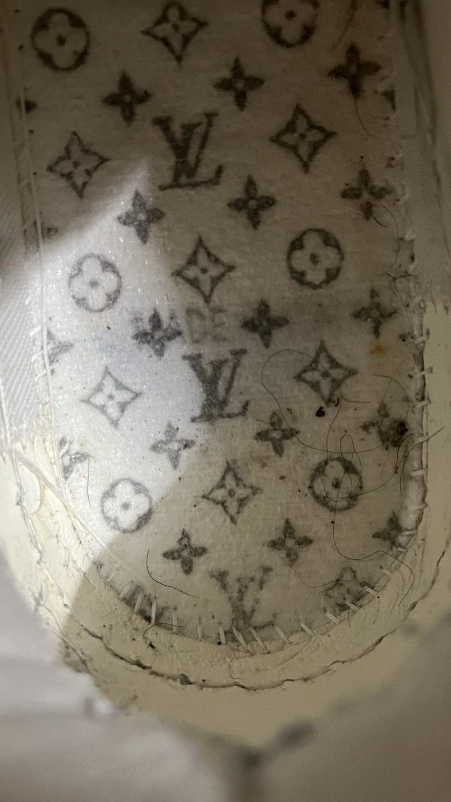 Louis Vuitton Louis Vuitton Beige Skates Size US 9 / EU 42 - 16 Thumbnail