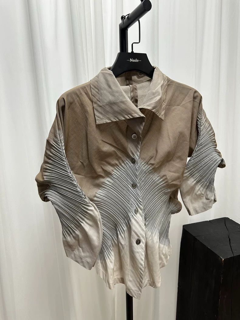 Other Issey Miyake Issey Miyake Fete Pleats Gradient Shirt-2507 Size US M / EU 48-50 / 2 - 7 Thumbnail