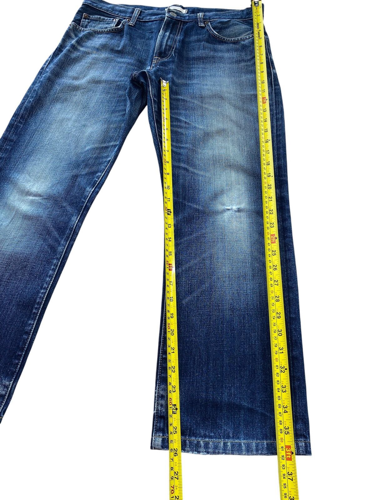 Uniqlo Uniqlo Faded Wash Whiskered Style Baggy Jeans Size US 34 / EU 50 - 8 Thumbnail