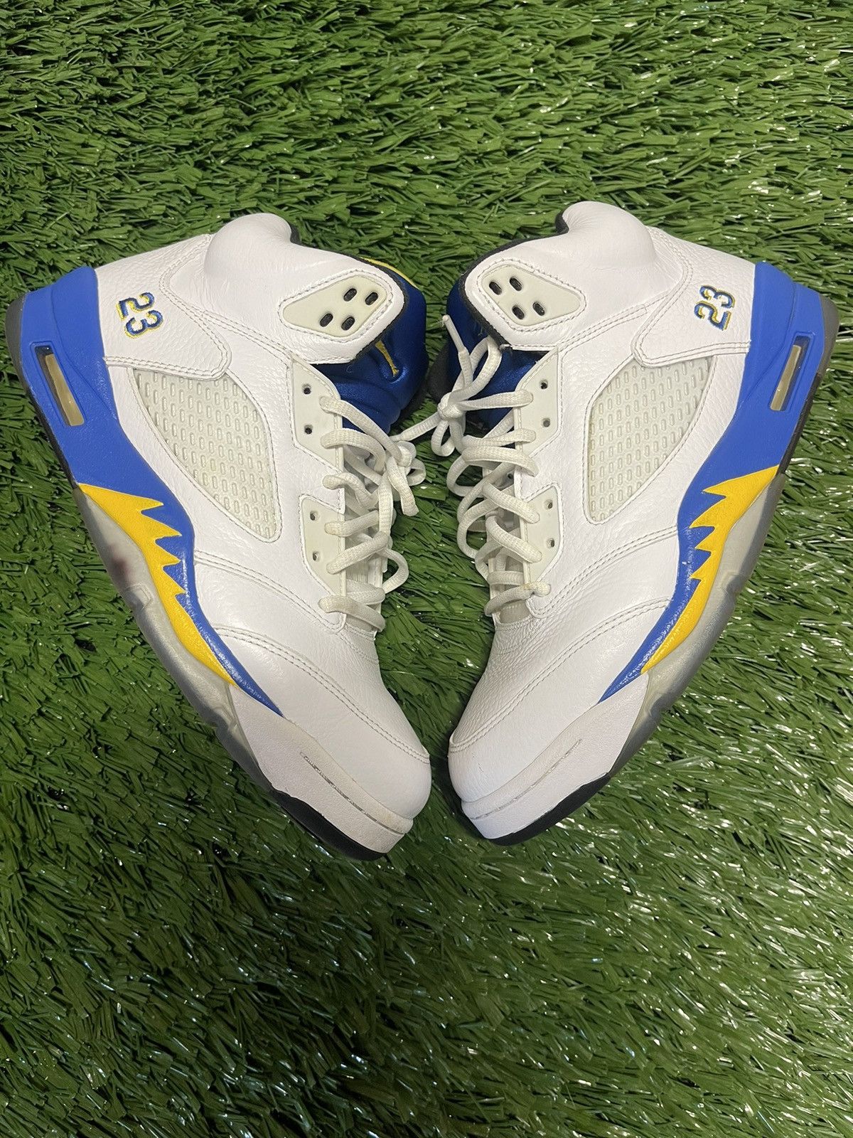 Jordan Brand Air Jordan 5 Laney Size US 9.5 / EU 42-43 - 5 Thumbnail
