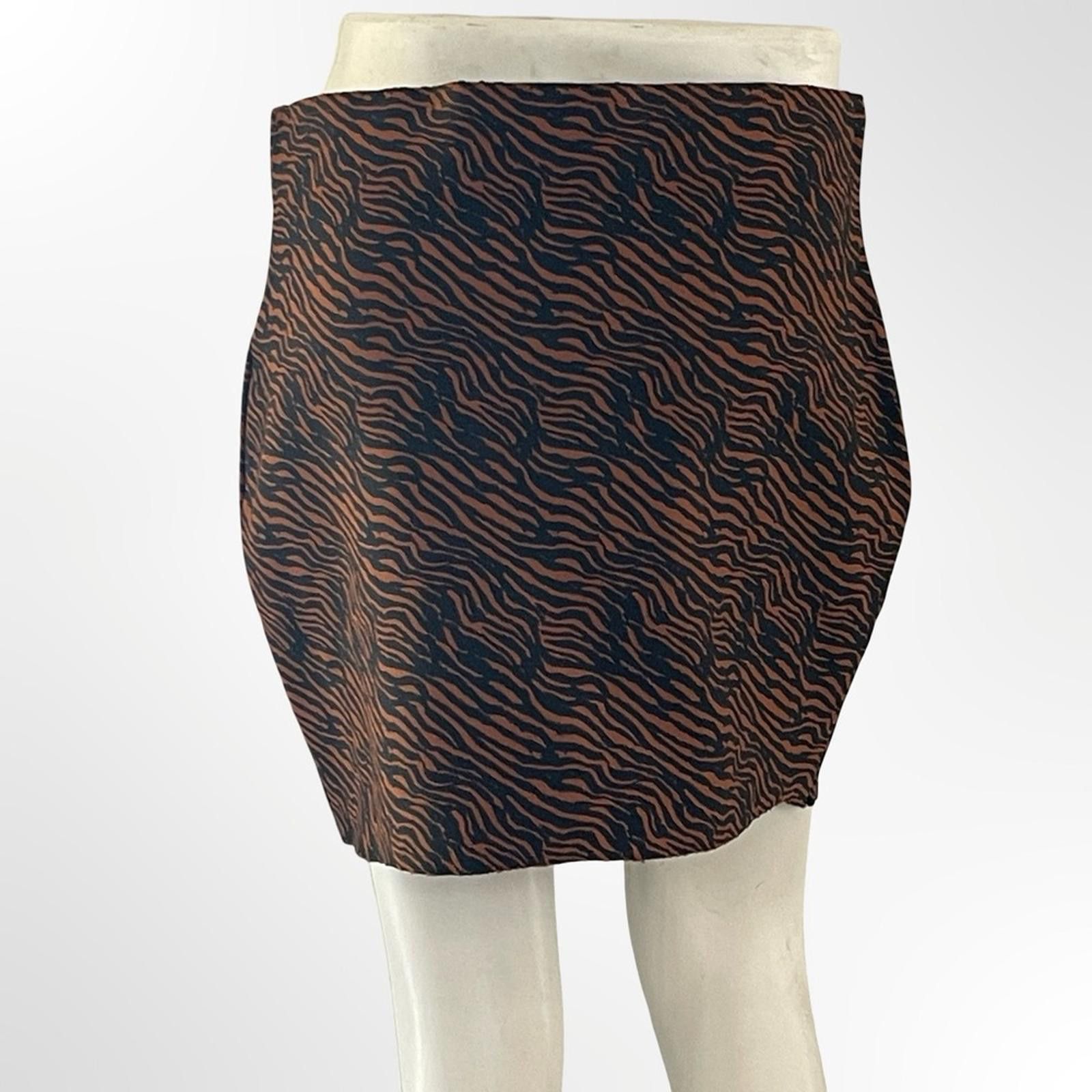 Other Shinestar Brown and Black Zebra Print Skirt in XL Size 40" / US 18 - 3 Thumbnail