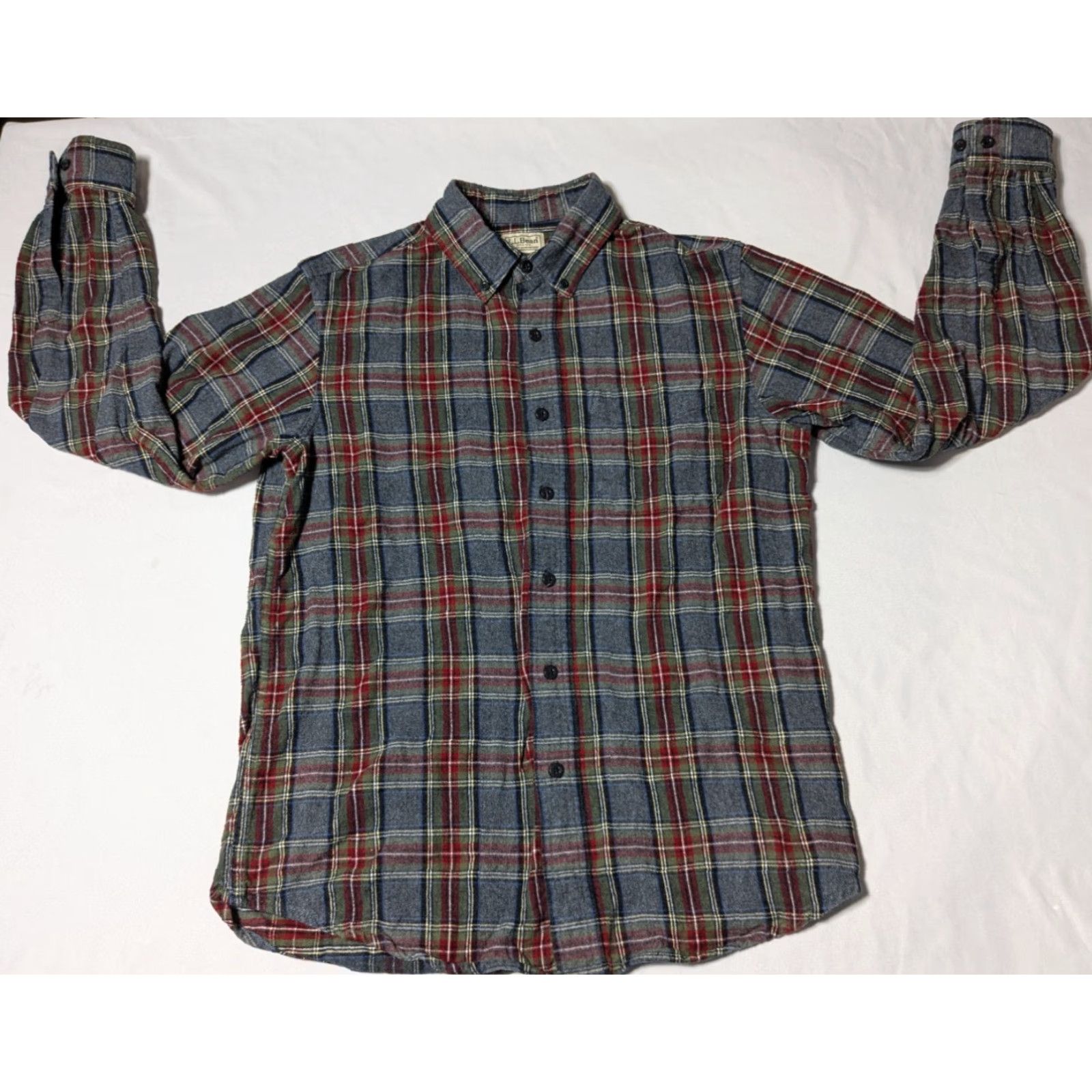 Vintage VINTAGE L.L. Bean Traditional Fit Shirt Men Small-REG Grey Scotch Plaid Flannel Button-Up Size US S / EU 44-46 / 1 - 7 Thumbnail