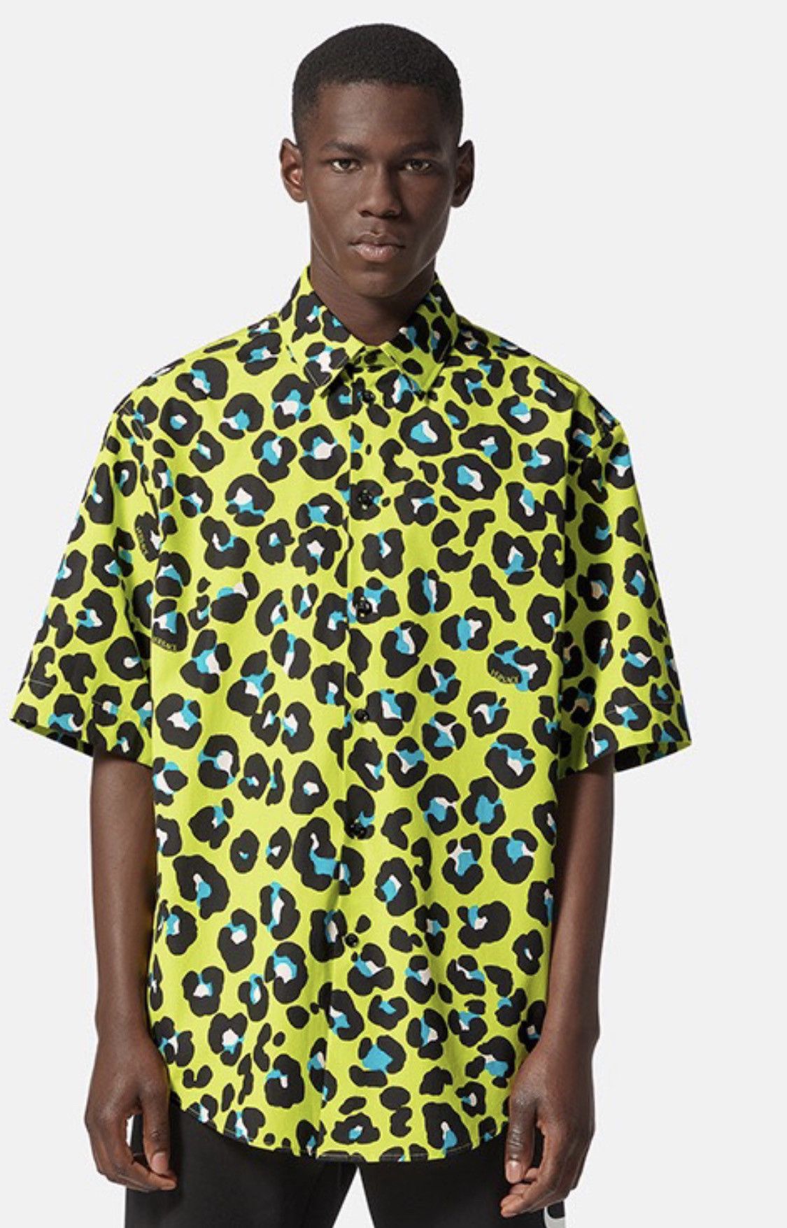 Versace Leopard print short.sleeve shirt size48 Size US M / EU 48-50 / 2 - 1 Thumbnail