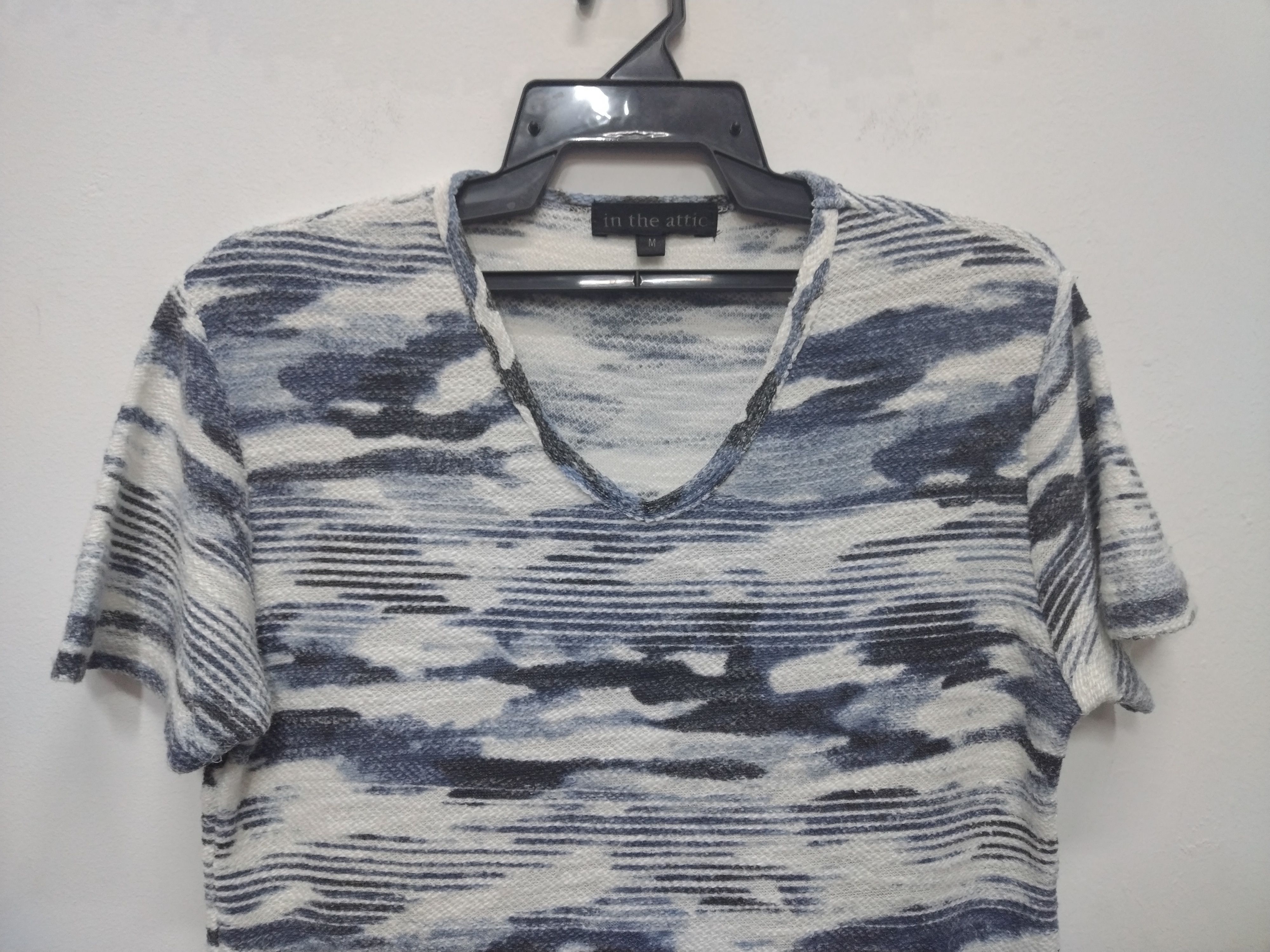 In The Attic JAPAN IN THE ATTIC V NECK CAMOO T SHIRT Size M / US 6-8 / IT 42-44 - 4 Thumbnail