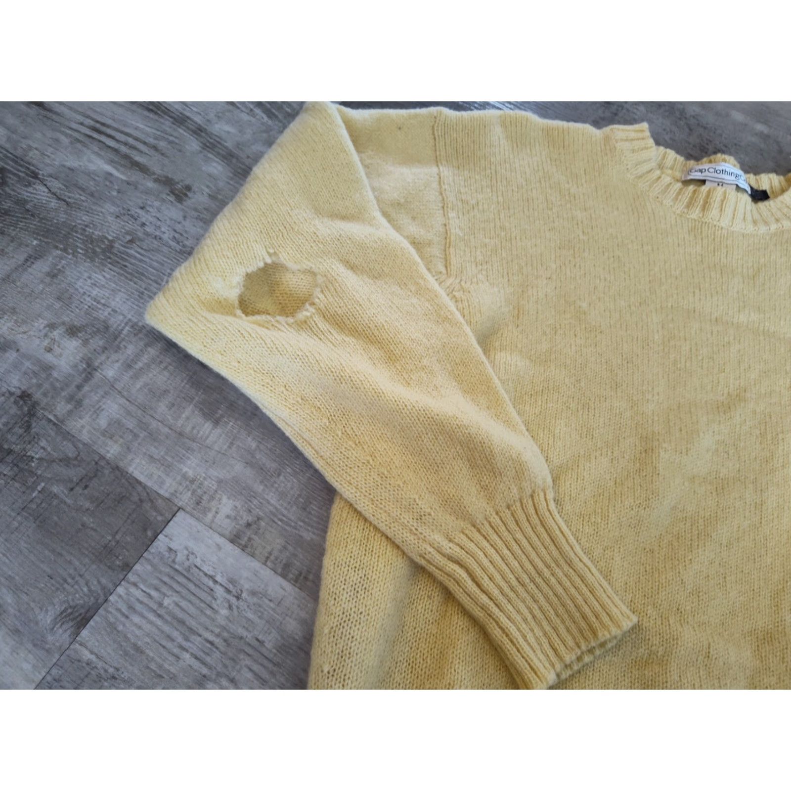 Gap VINTAGE Gap Shetland Wool Sweater Women Medium Yellow 80s Classic Preppy Crew Neck Pullover Size M / US 6-8 / IT 42-44 - 4 Thumbnail