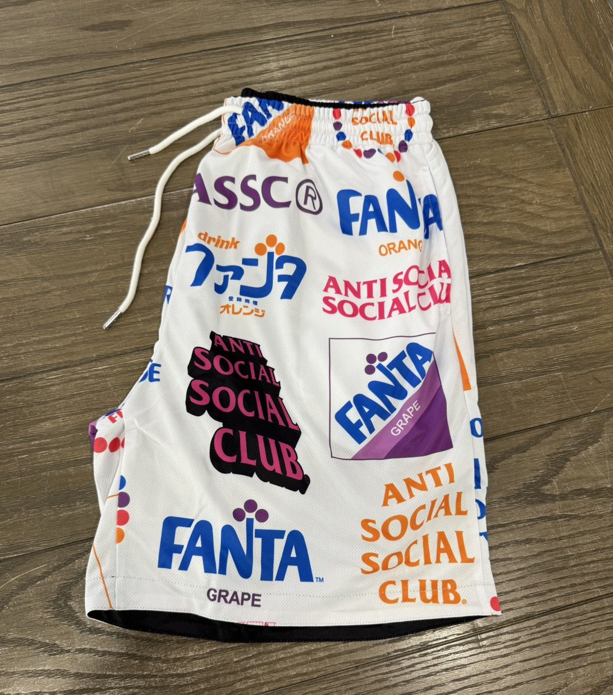 Anti Social Social Club × Designer 🍊 Anti Social Club ASSC x Fanta Flavor Mesh Shorts 2XL 🍊 Size US 38 / EU 54 - 1 Thumbnail