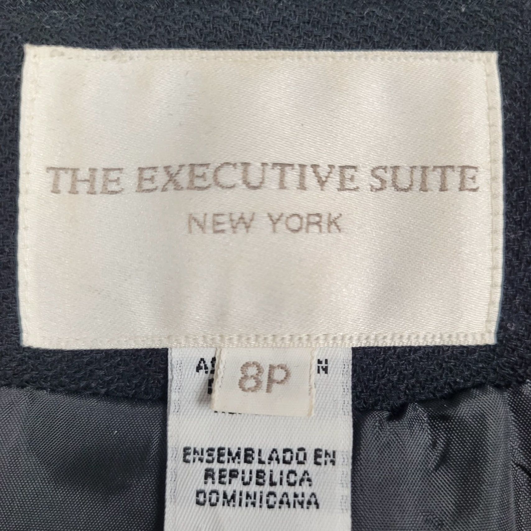 Vintage The Executive Suite Black 100% Worsted Wool Buttoned Jacket 8P Womens Shirt Coat or Jacket? Size M / US 6-8 / IT 42-44 - 3 Thumbnail