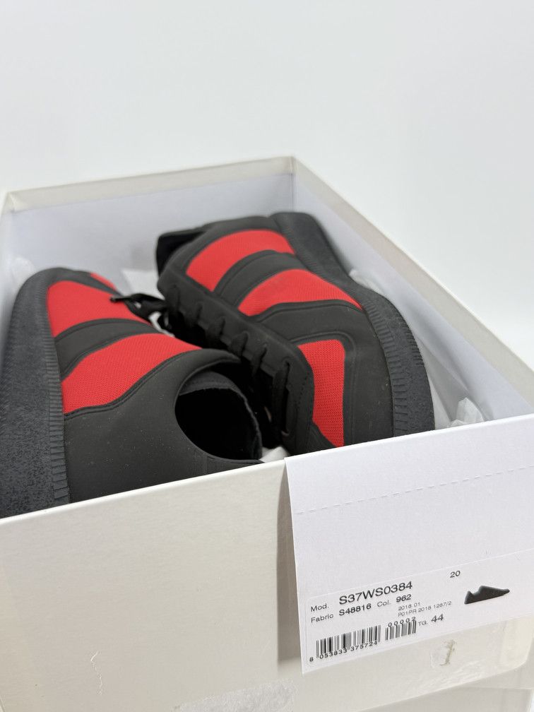 Maison Margiela GAT Low Black Red Size US 11 / EU 44 - 9 Thumbnail
