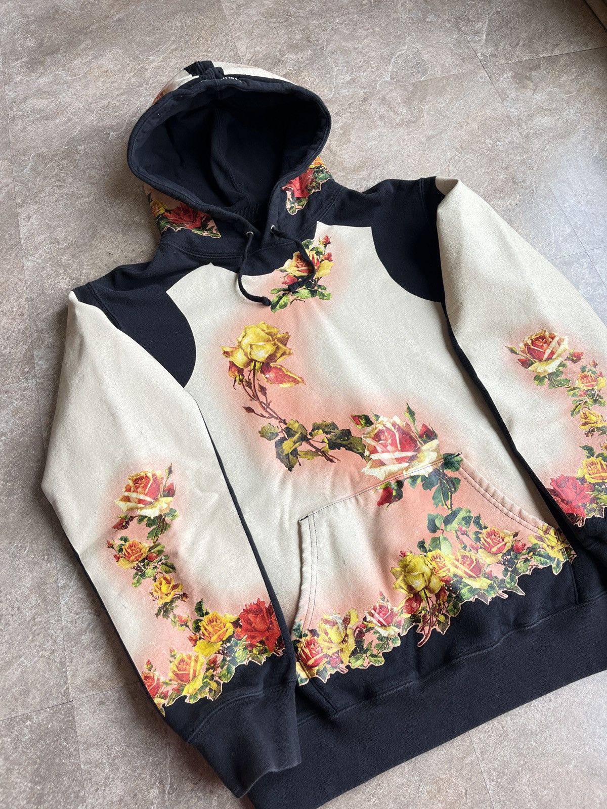 Jean Paul Gaultier × Supreme Supreme Jean Paul Gaultier Floral Print Hooded Sweatshirt Size US L / EU 52-54 / 3 - 5 Thumbnail