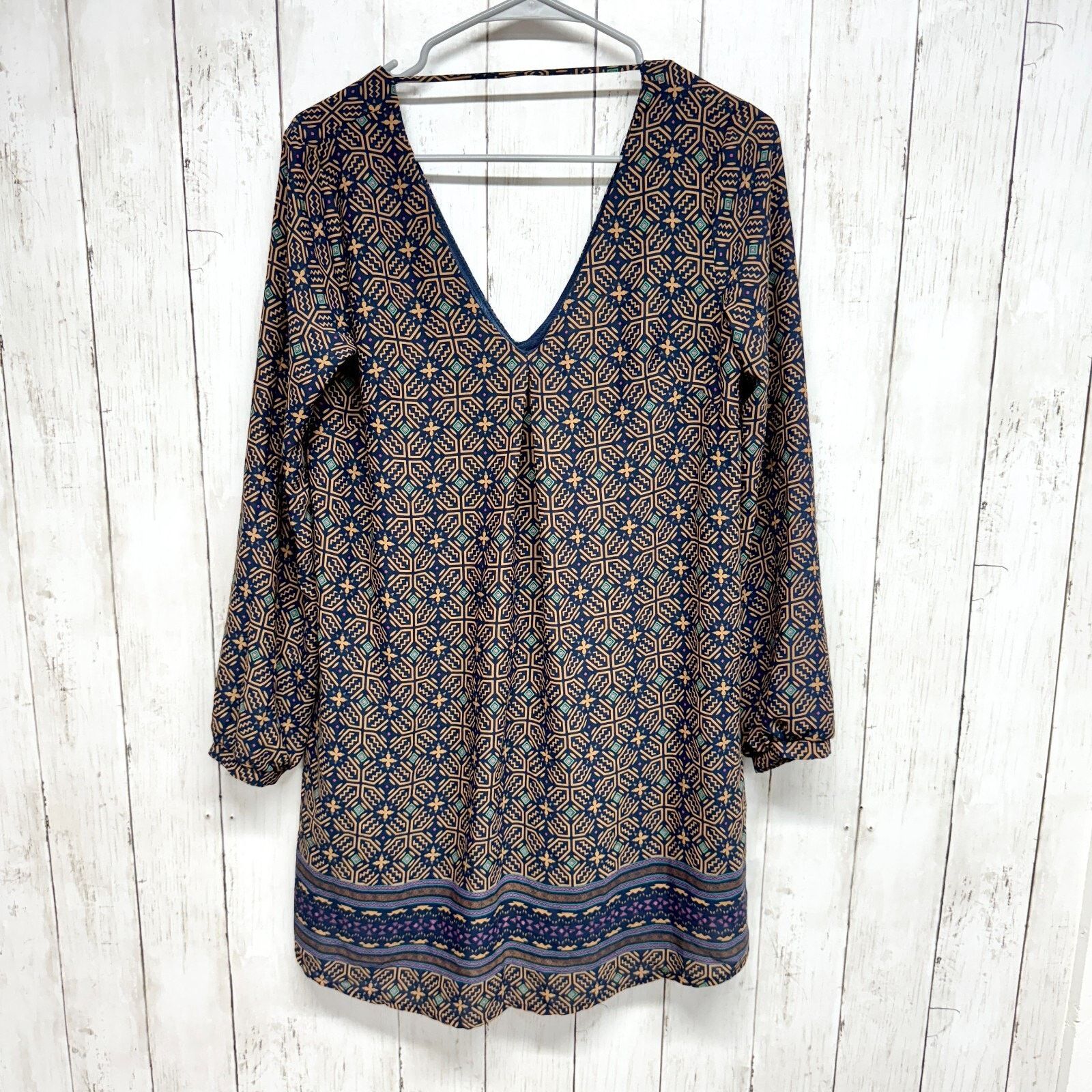 Other Lush Tunic Dress Small Floral Long Sleeve Back Cut-Out Mini Size S / US 4 / IT 40 - 1 Thumbnail