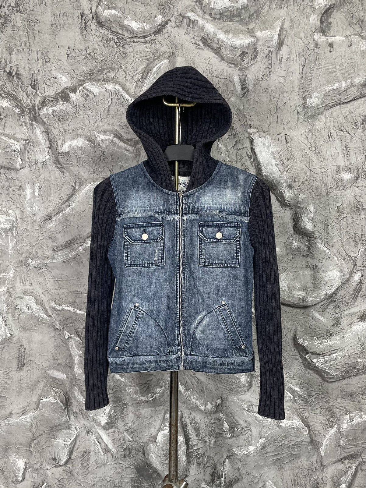 14th Addiction × Japanese Brand × Vintage 2000s Y2K Punk Distressed Fade Zip Hoodie Diesel Style Size US S / EU 44-46 / 1 - 2 Thumbnail